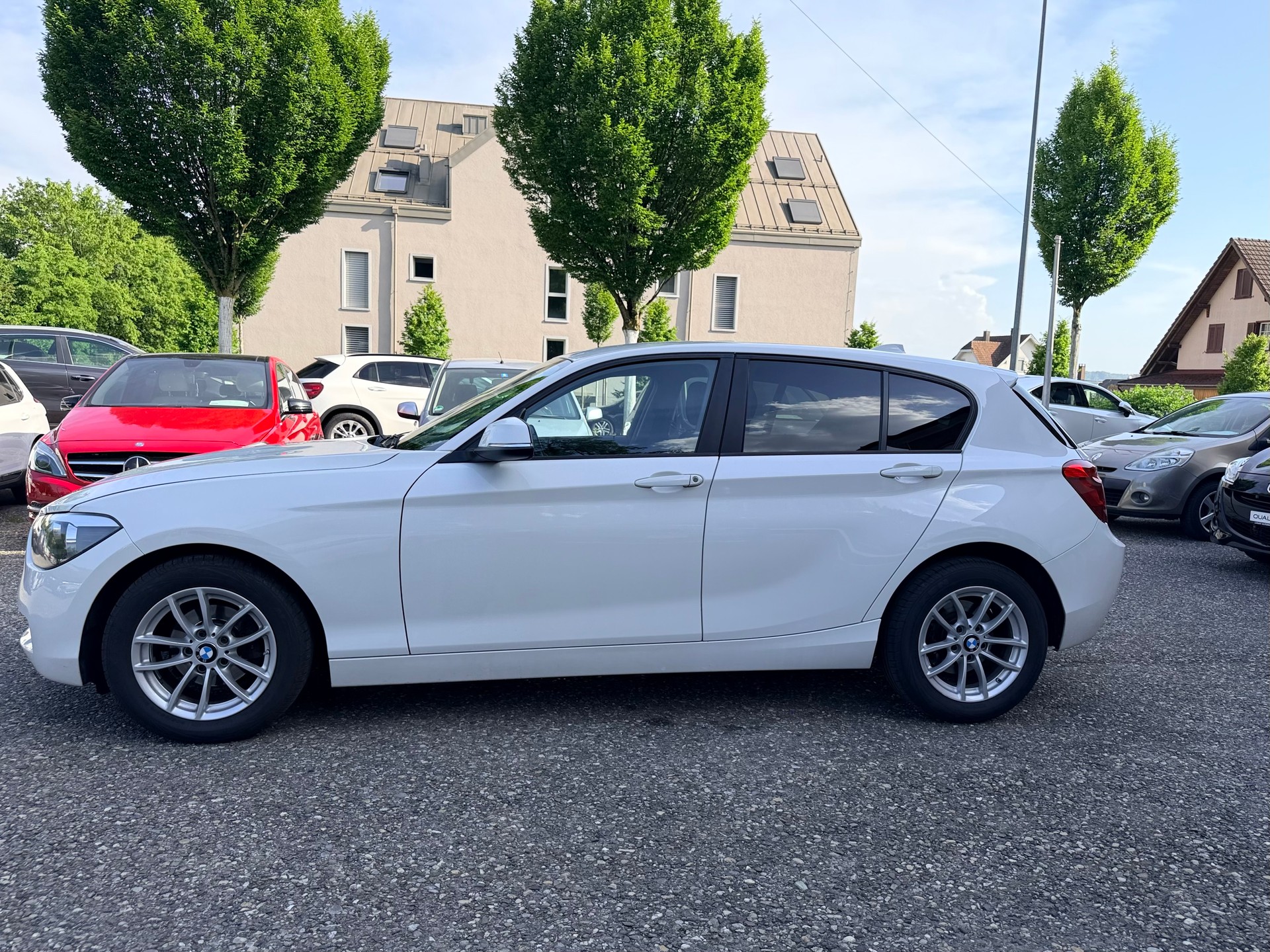 BMW 116i Urban Line-image-1