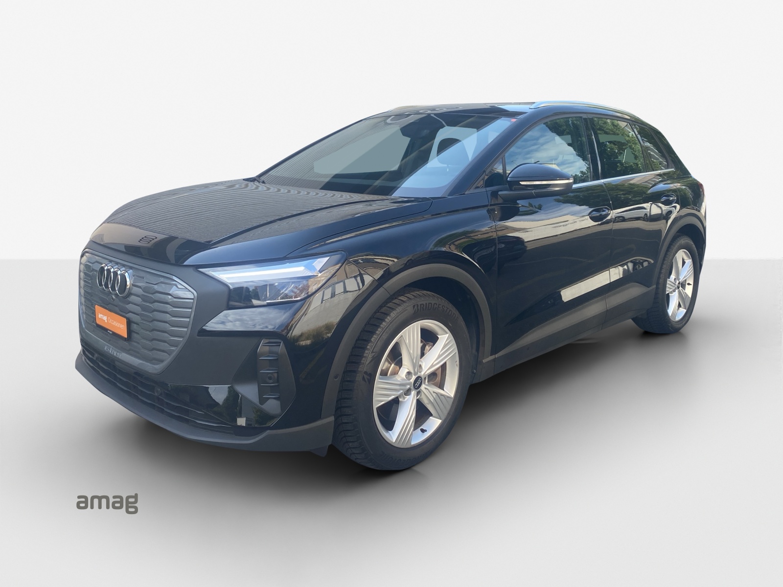 AUDI Q4 e-tron 45 quattro-image-0