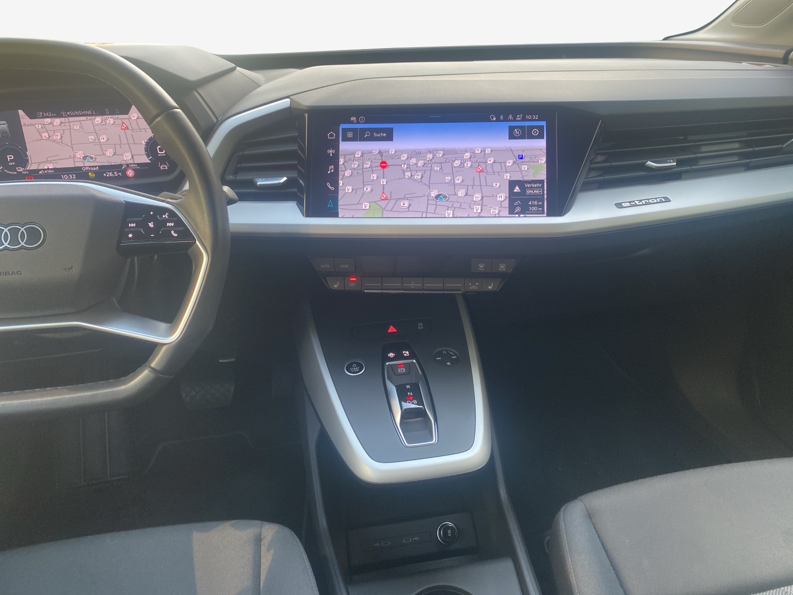 AUDI Q4 e-tron 45 quattro-image-10