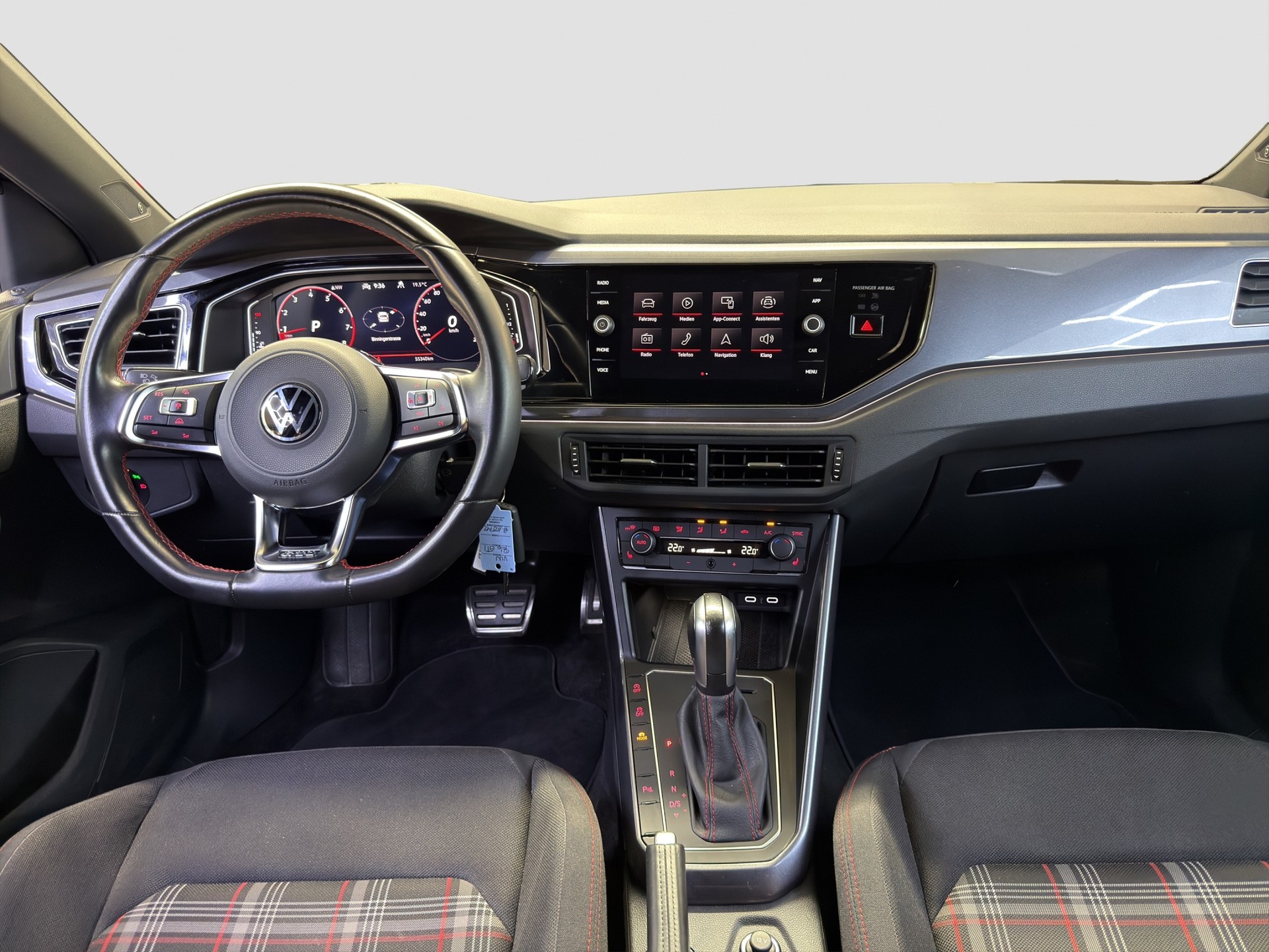 VW Polo 2.0 TSI GTI DSG-image-5