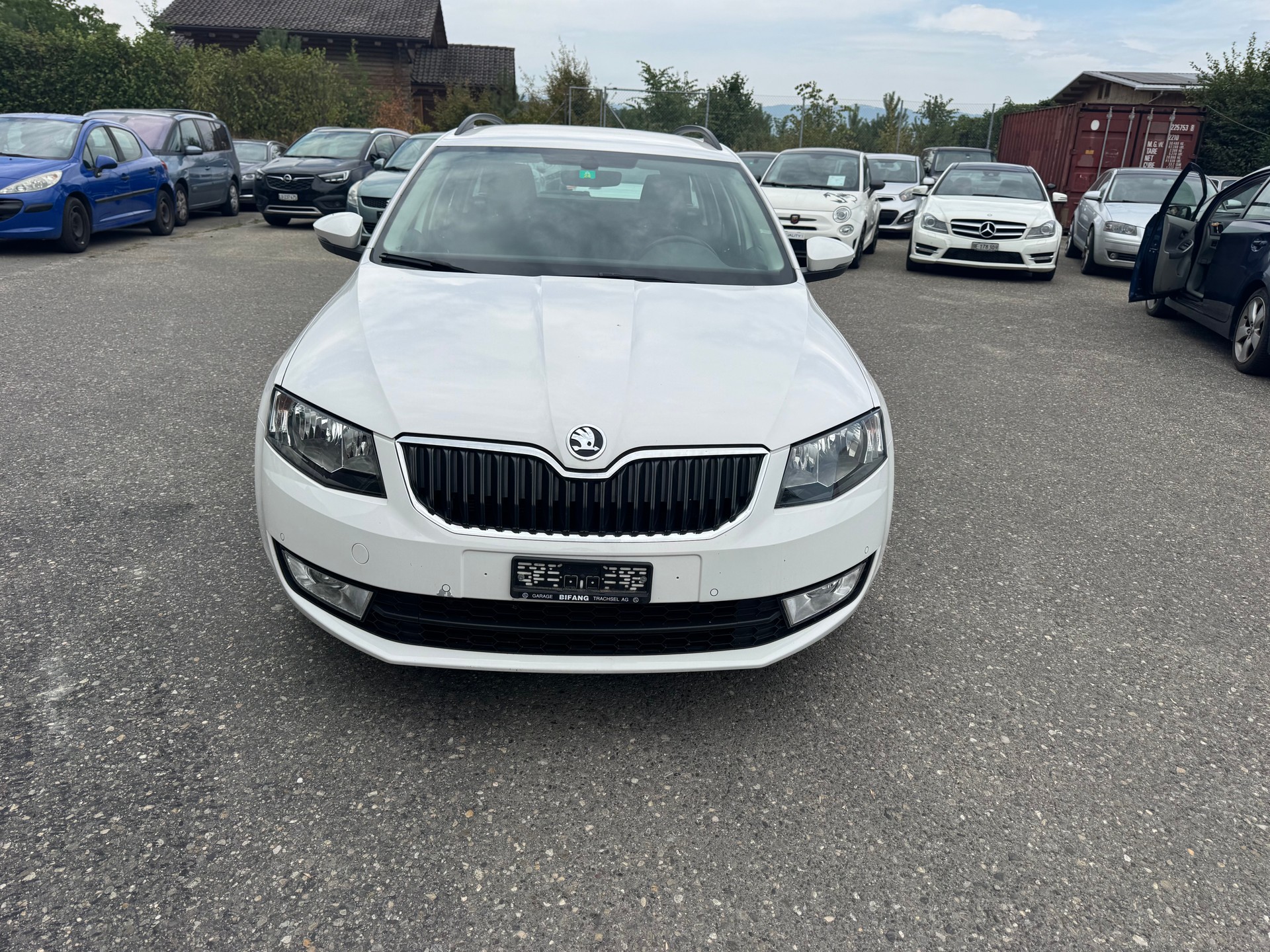 SKODA Octavia Combi 2.0 TDI Swiss Edition 4x4 DSG-image-0