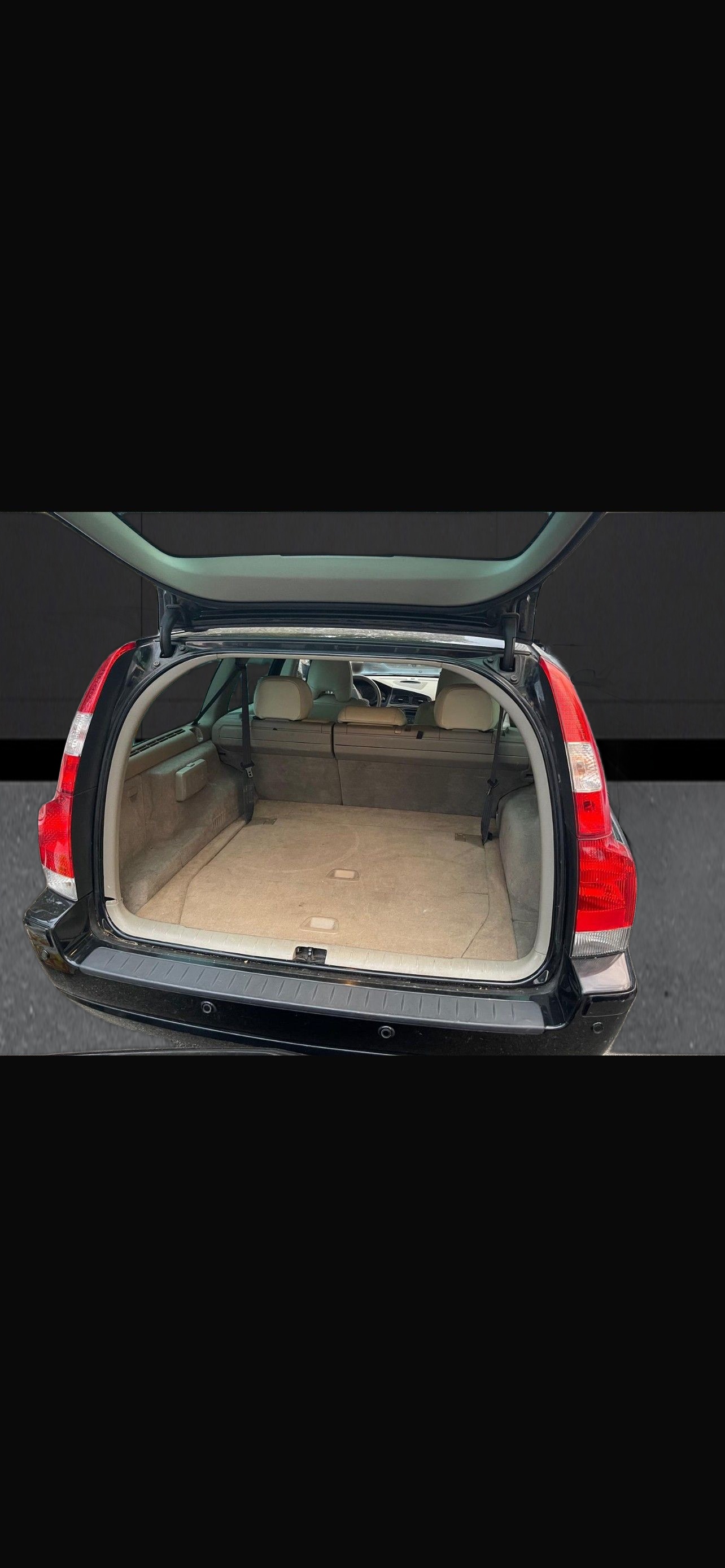 VOLVO Seltener 7-Sitzer VOLVO V70 D5 AWD AUTOMAT-image-4