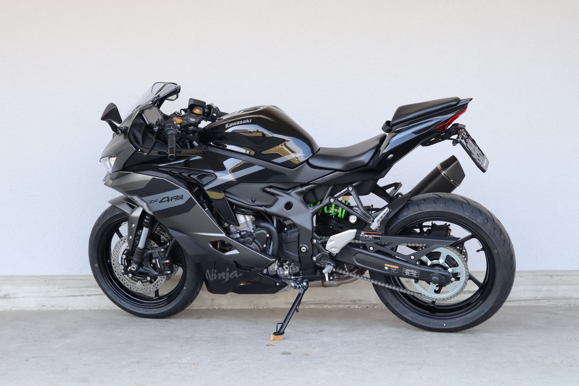 KAWASAKI Ninja ZX-4RR-image-5