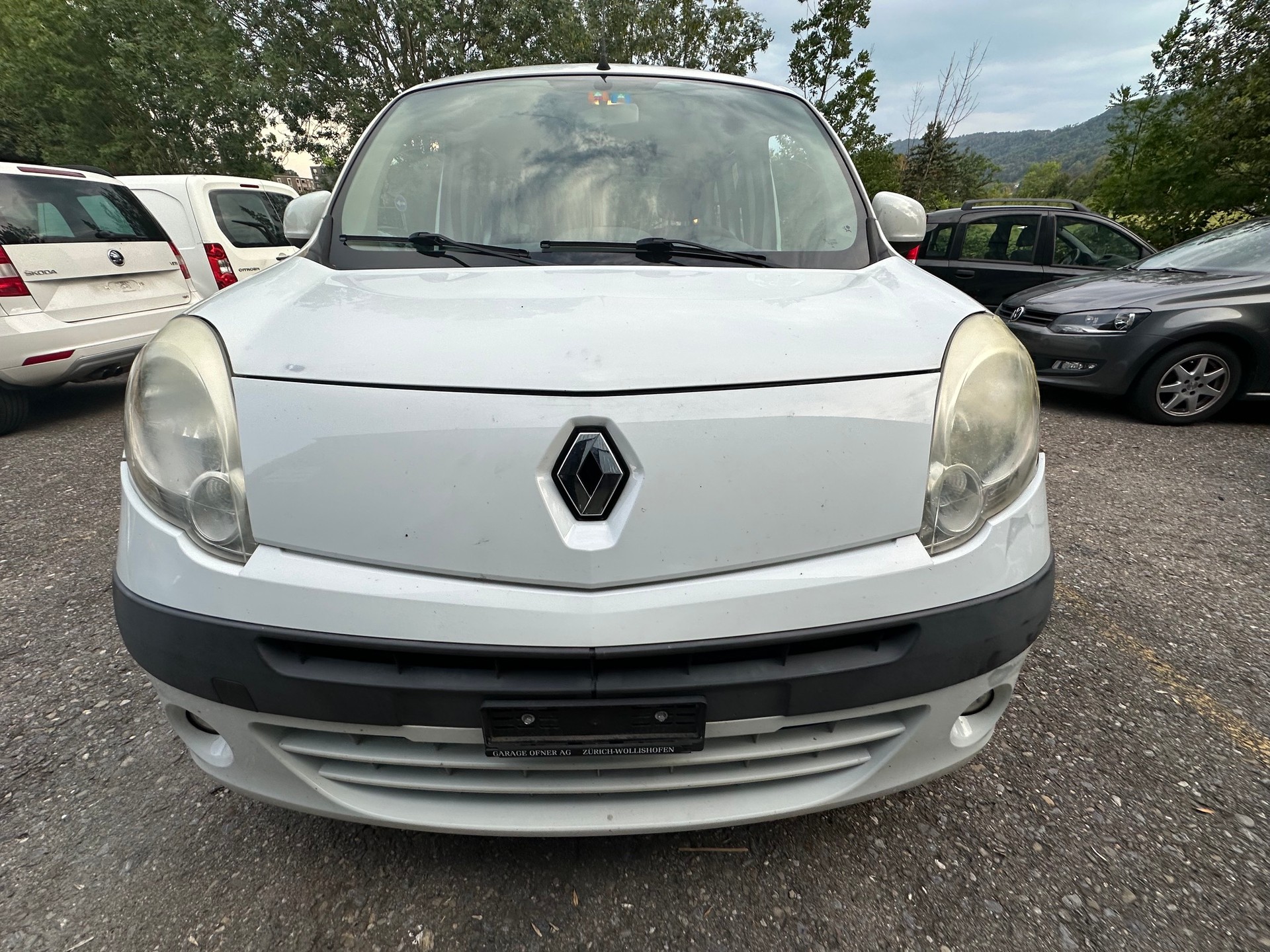 RENAULT Kangoo 1.6 16V Dynamique-image-0