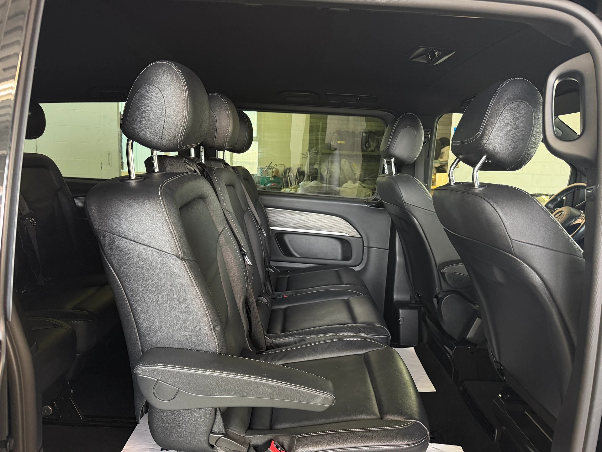 MERCEDES-BENZ V 300 d extralang Avantgarde 9G-Tronic | Ab MFK 01.2026 | Mercedes Garantie | Elektrische Türen L+R | 8-Plätzer-image-10