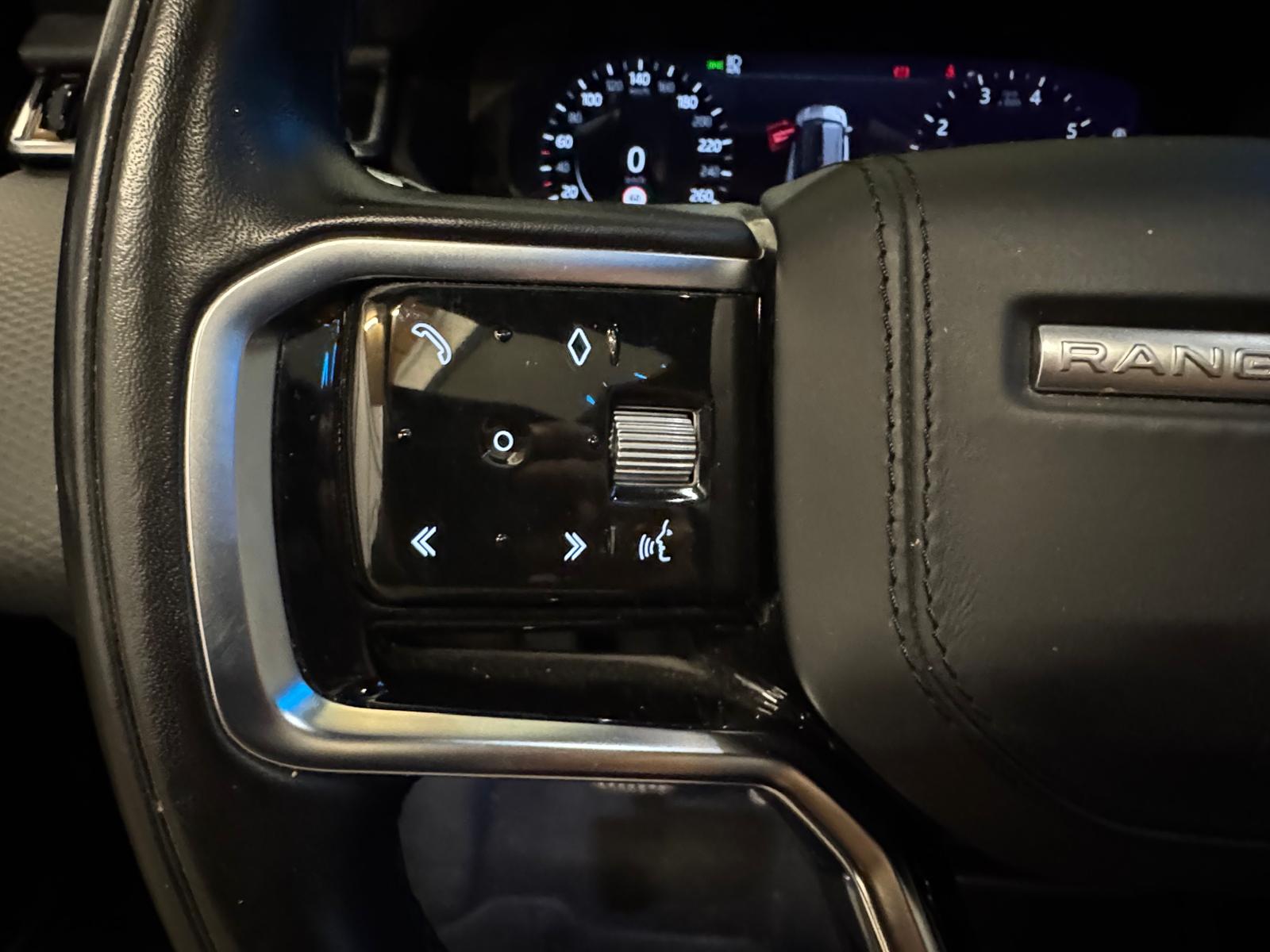 LAND ROVER Range Rover Velar R-Dynamic P 250 SE Automatic-image-16