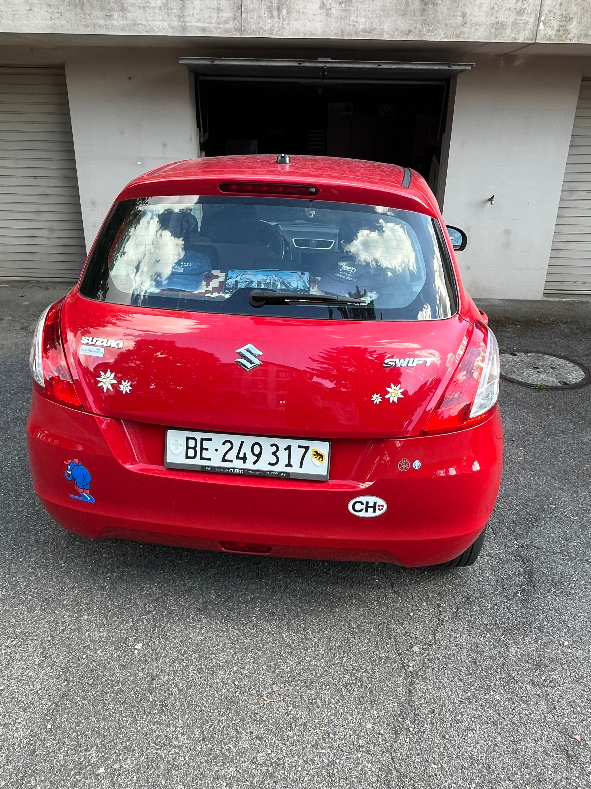 SUZUKI SWIFT-image-3