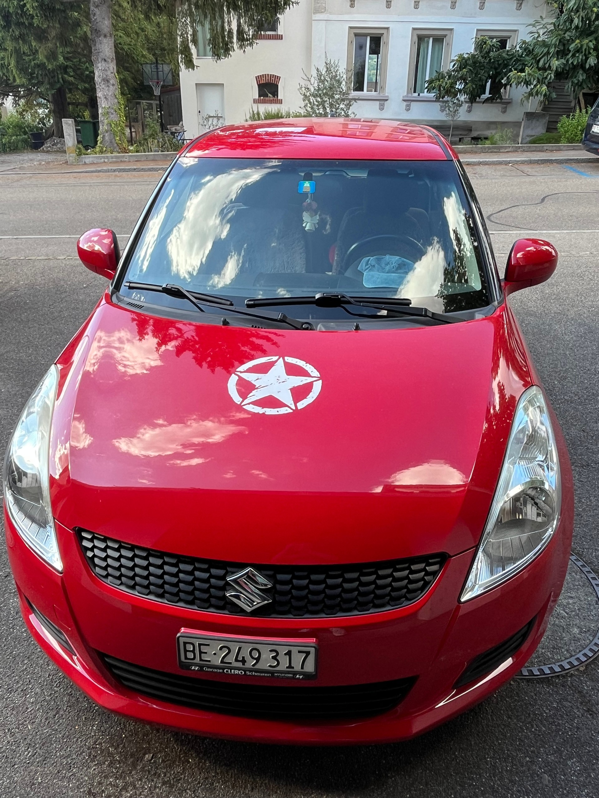 SUZUKI SWIFT-image-1