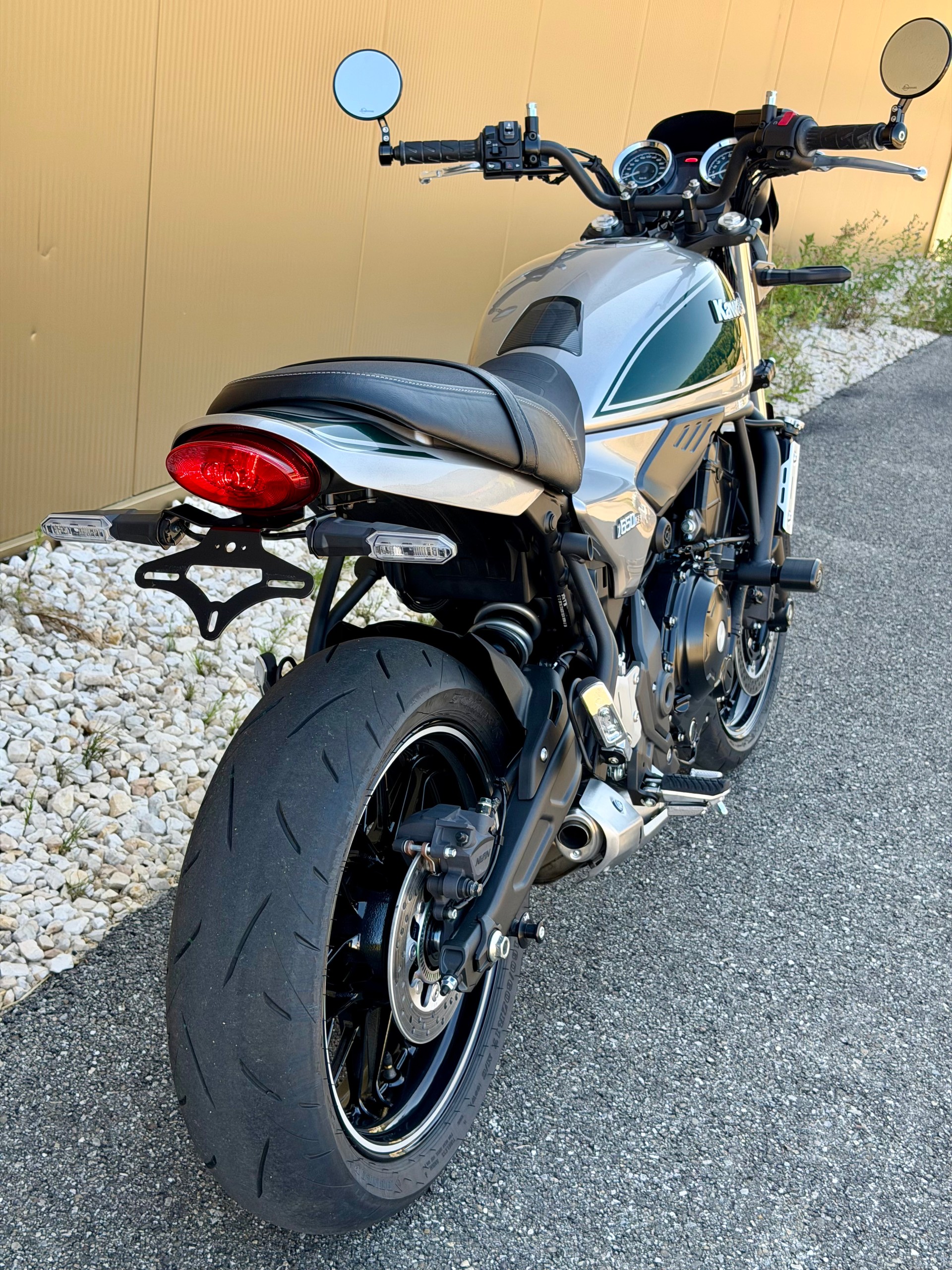 KAWASAKI Z 650 RS-image-5