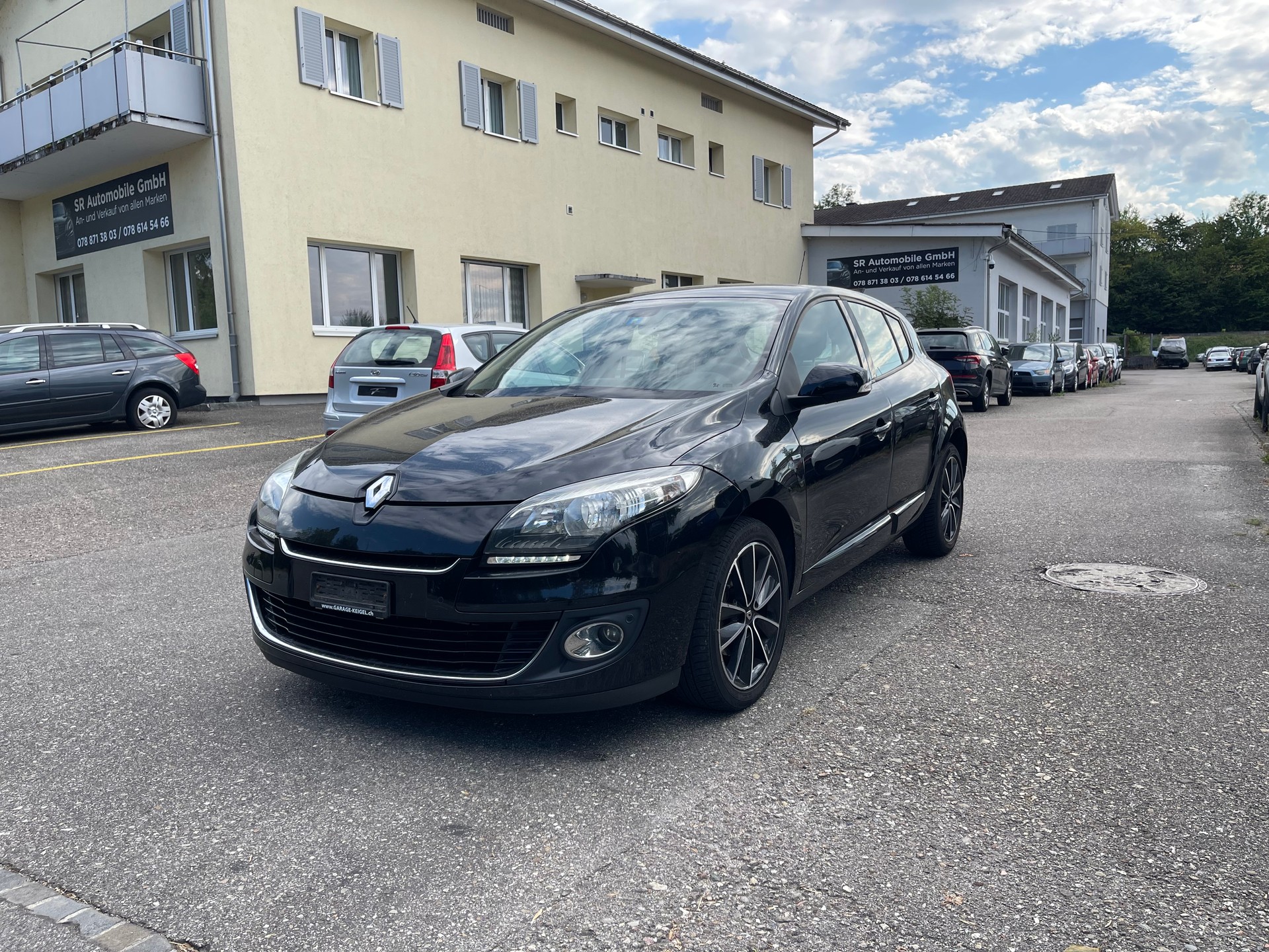 RENAULT Mégane 1.4 16V Turbo Bose-image-0