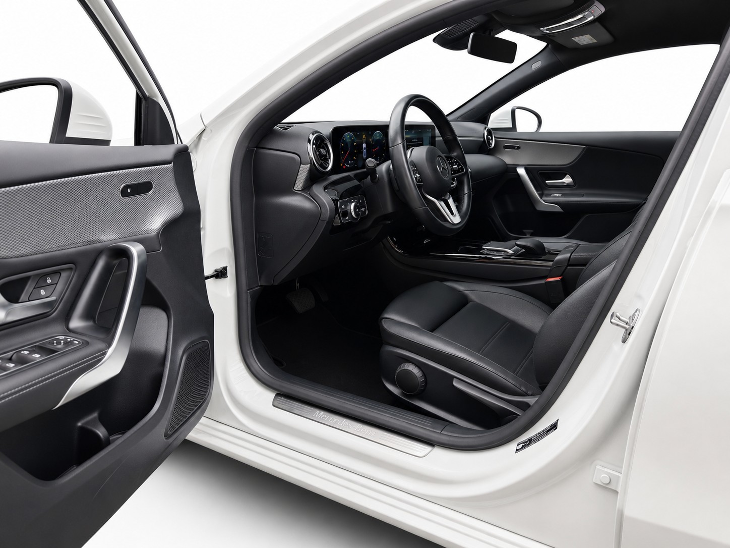 MERCEDES-BENZ A 180 Progressive * CH FAHRZEUG *-image-6