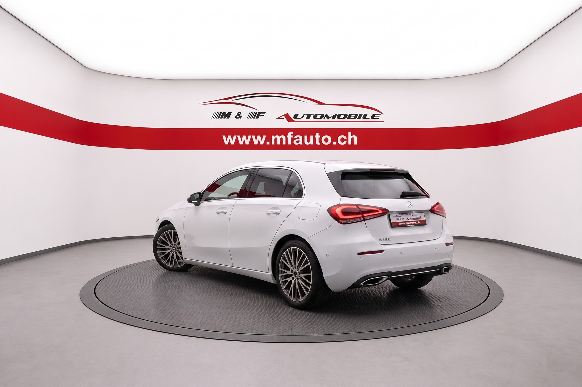 MERCEDES-BENZ A 180 Progressive * CH FAHRZEUG *-image-3