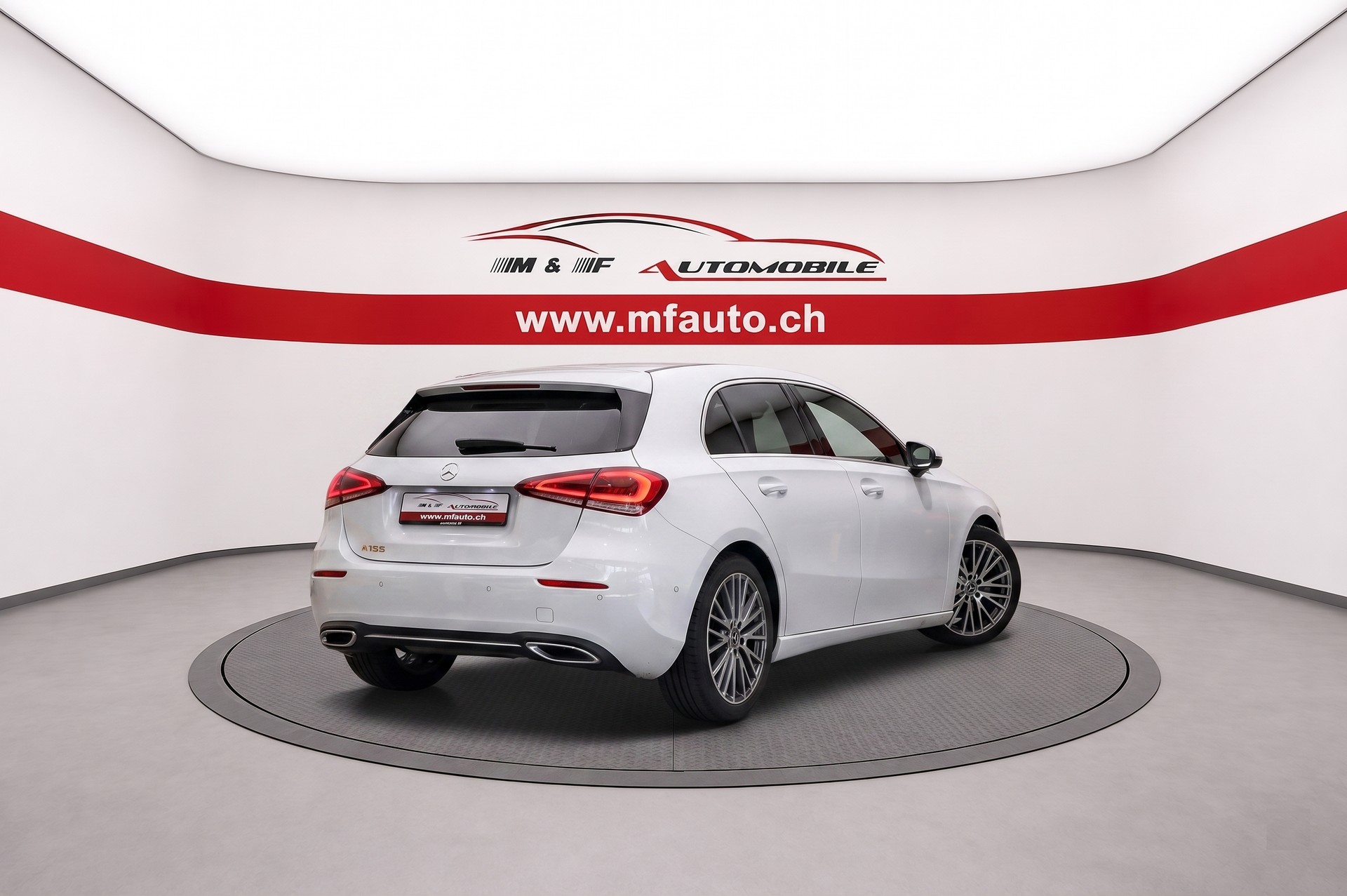 MERCEDES-BENZ A 180 Progressive * CH FAHRZEUG *-image-5
