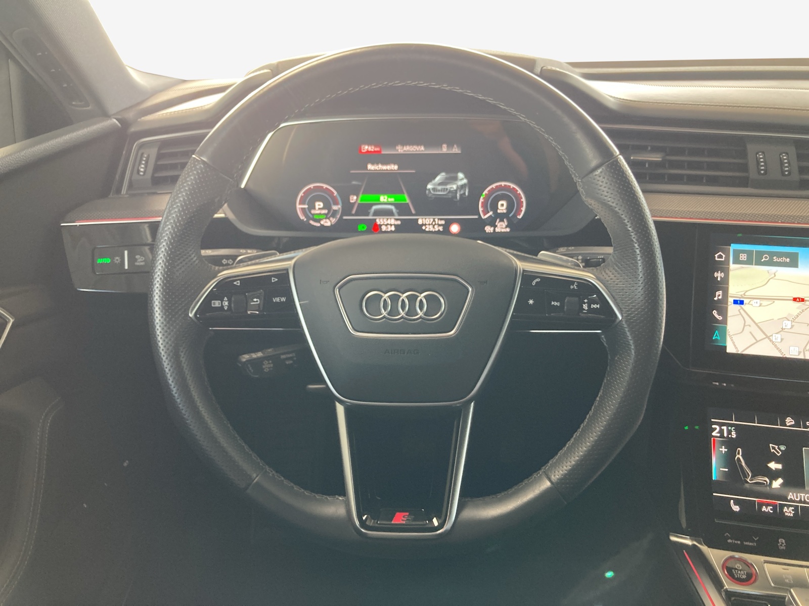 AUDI e-tron S Sportback quattro-image-9
