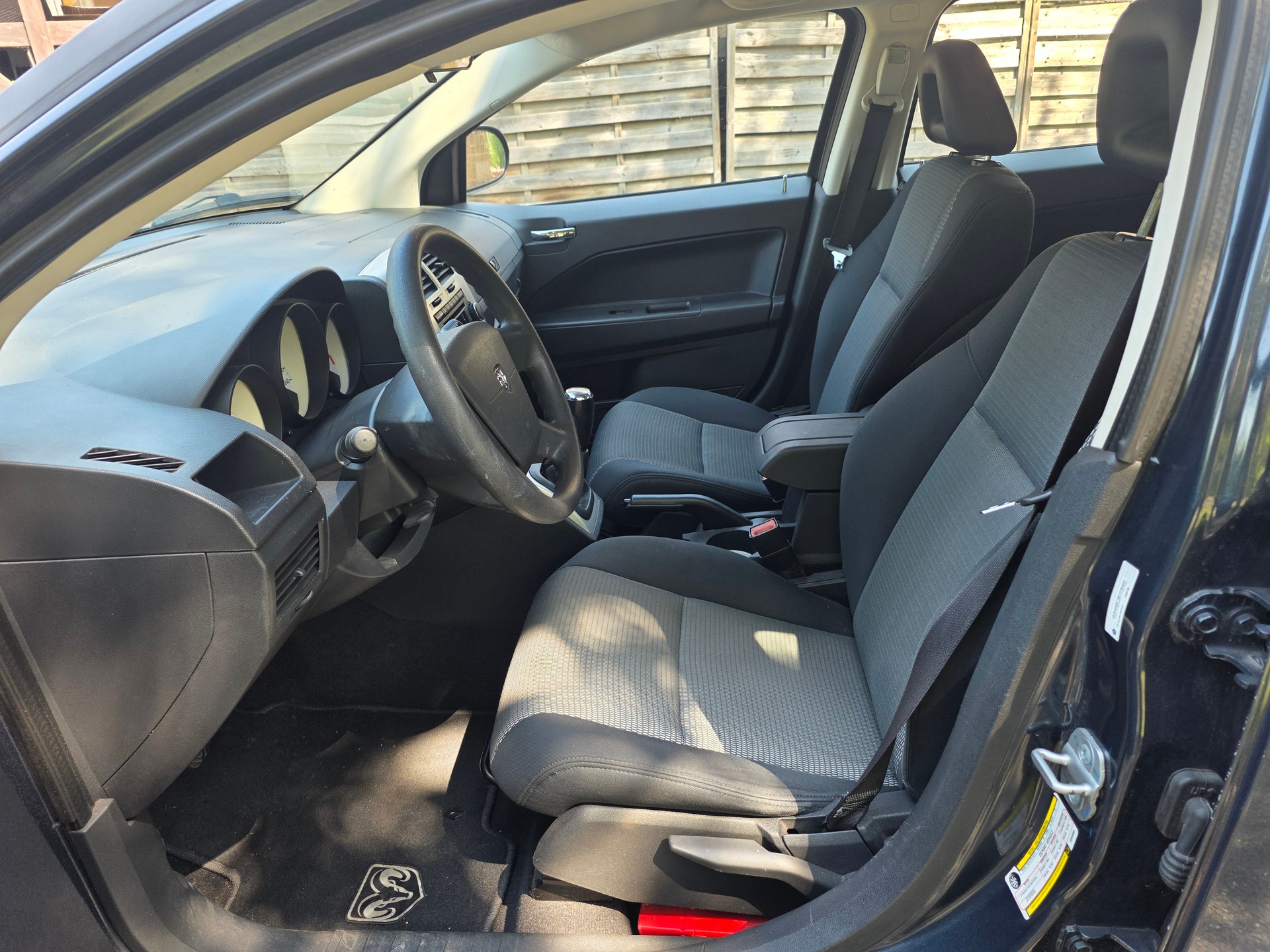 DODGE Caliber 1.8 SE ☆☆☆ Inklusive frischer MFK ☆☆☆ Kupplung ersetzt ☆☆☆-image-9