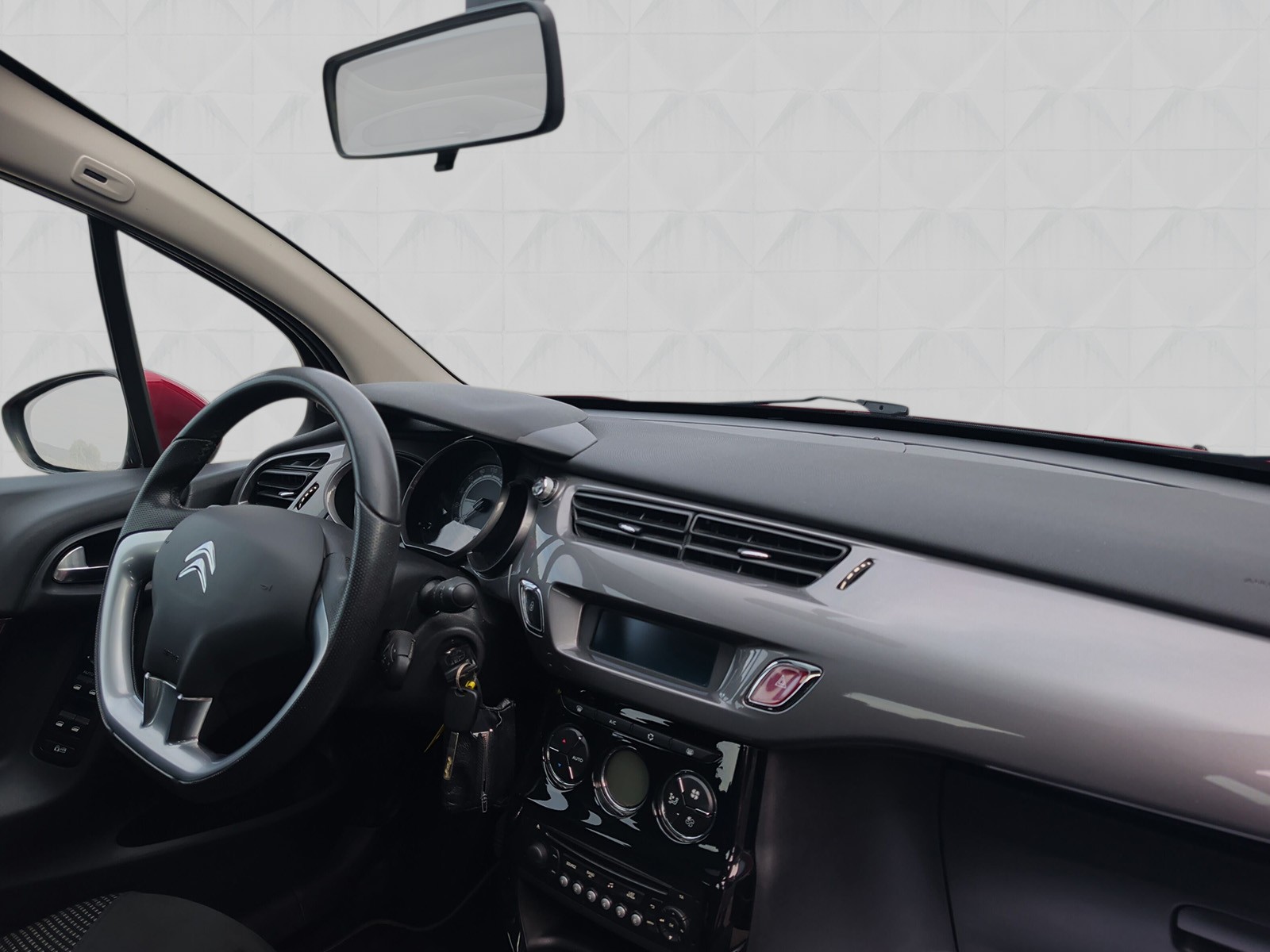 CITROEN C3 1.2i Exclusive-image-10