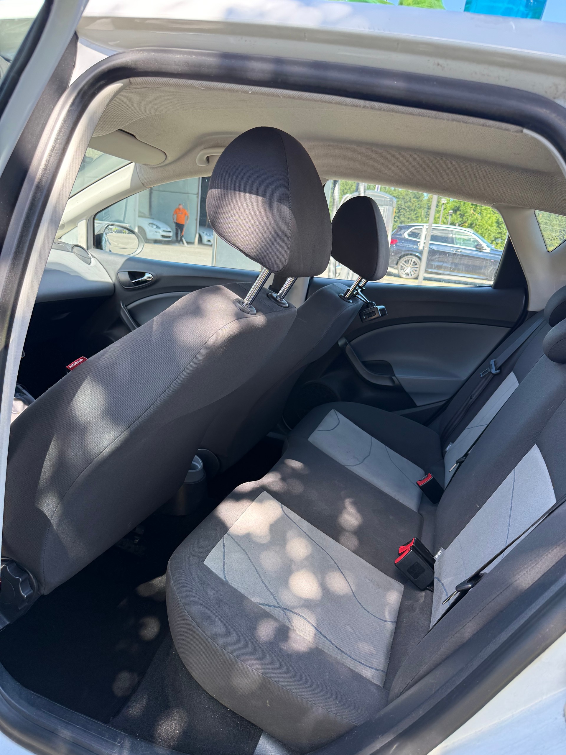 SEAT 1.4 16V Style-image-4