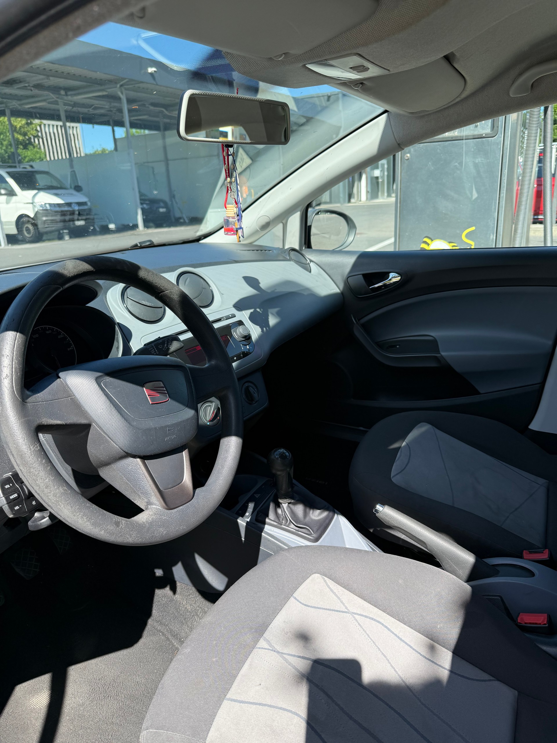 SEAT 1.4 16V Style-image-3