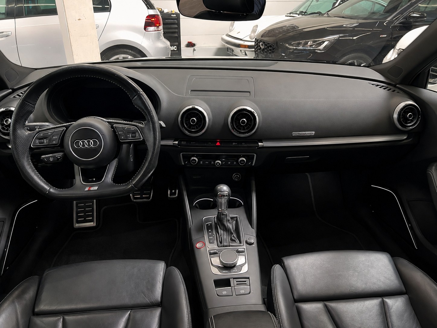AUDI S3 Sportback 2.0 TFSI quattro S-tronic-image-7