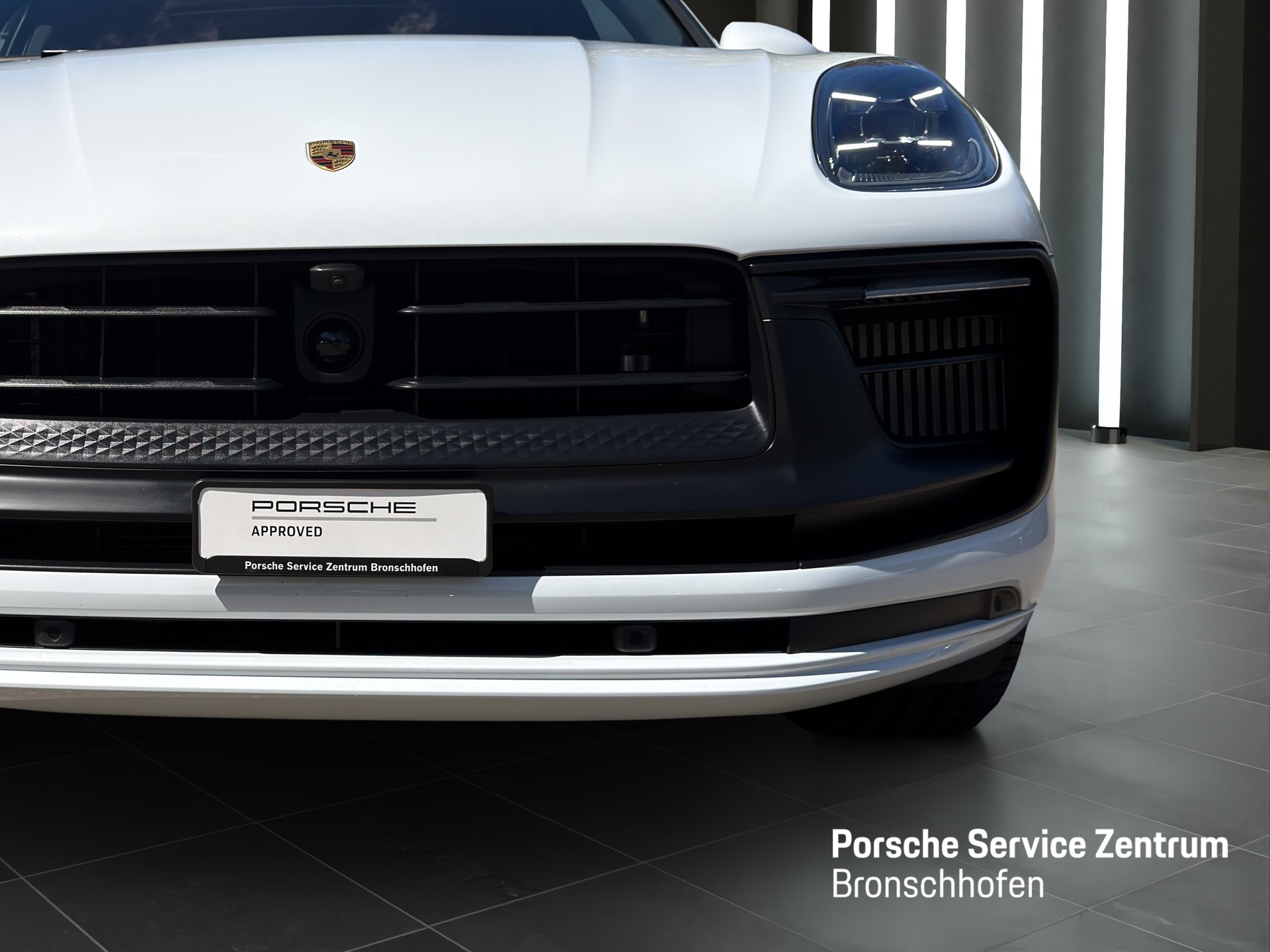 PORSCHE Macan GTS-image-8