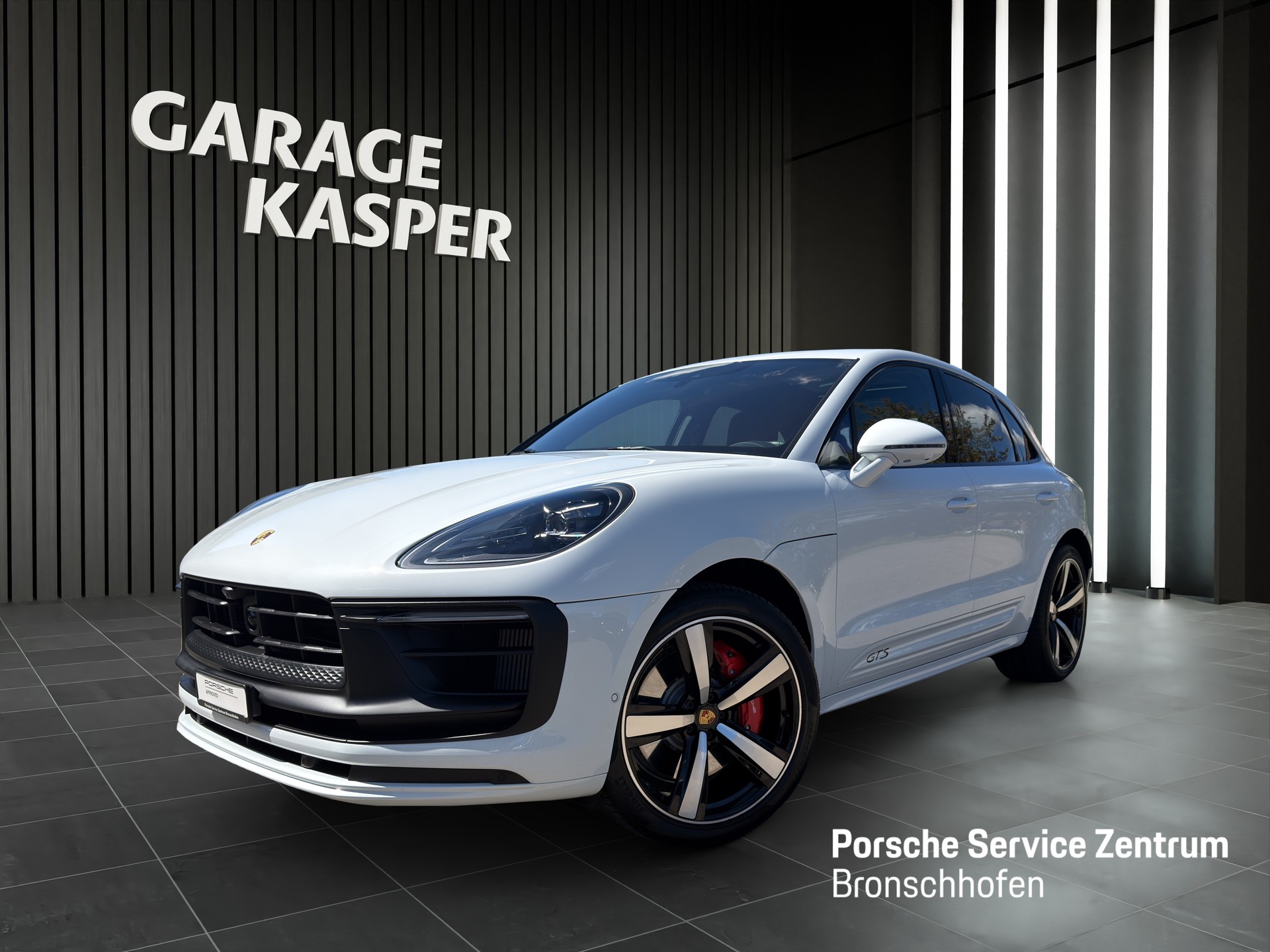 PORSCHE Macan GTS-image-0
