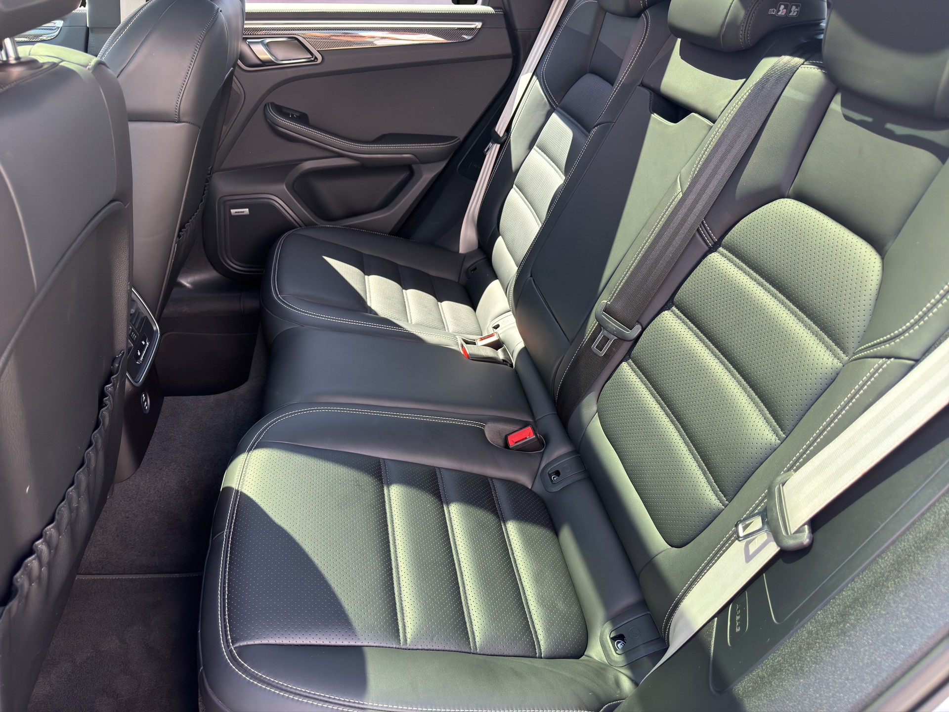 PORSCHE Macan GTS-image-13
