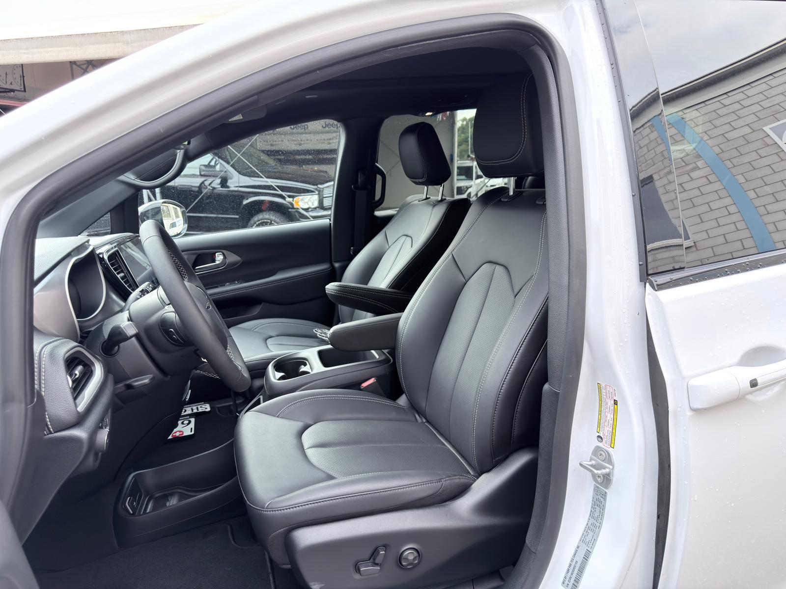 CHRYSLER PACIFICA 3.6-V6 FAV 7 Plätzer-image-3