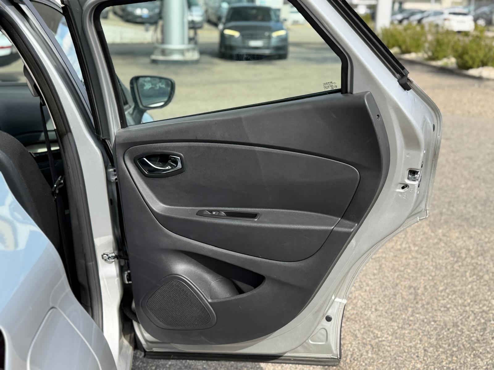RENAULT Captur 0.9 12V Dynamique-image-11