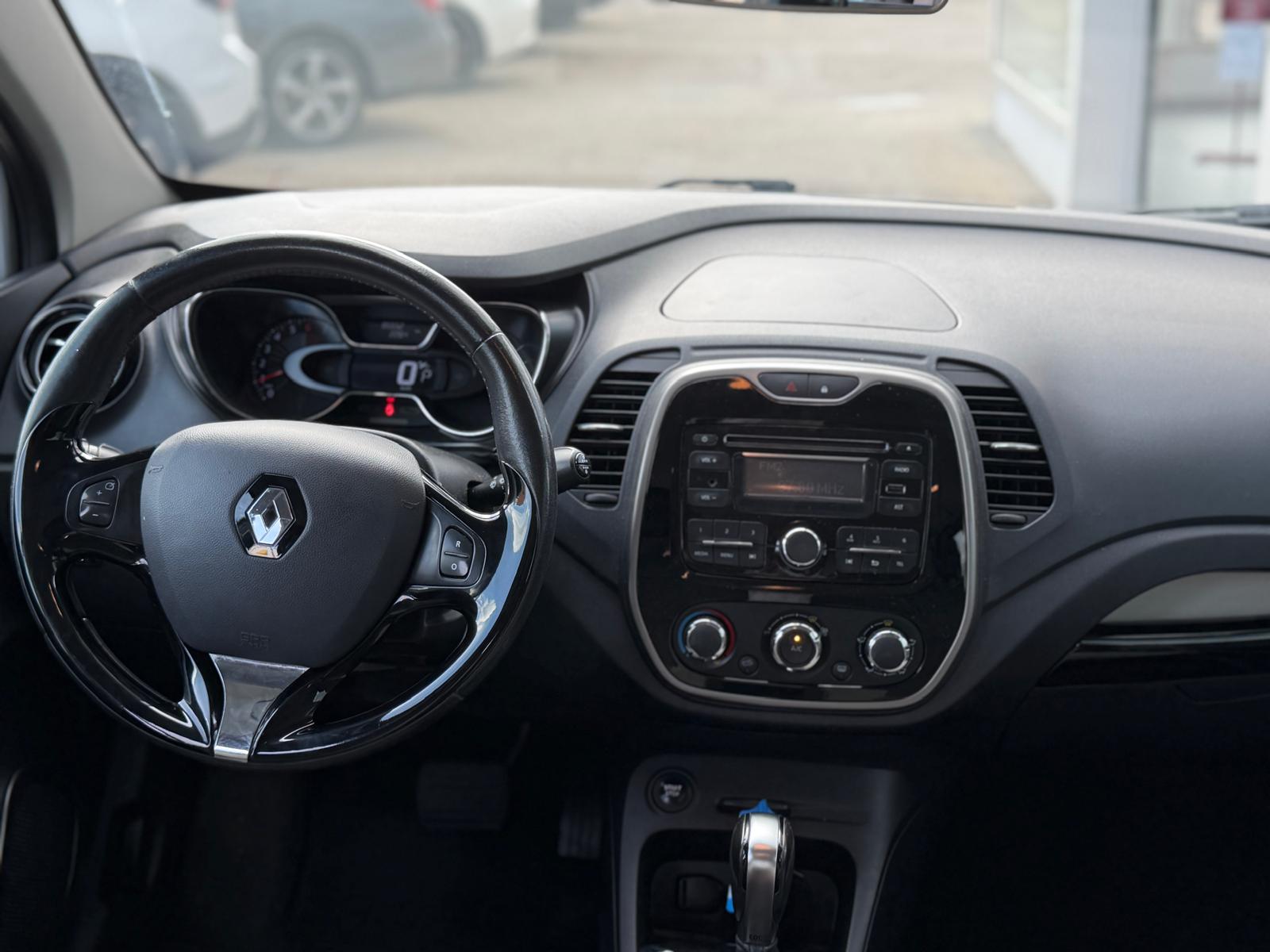 RENAULT Captur 0.9 12V Dynamique-image-5