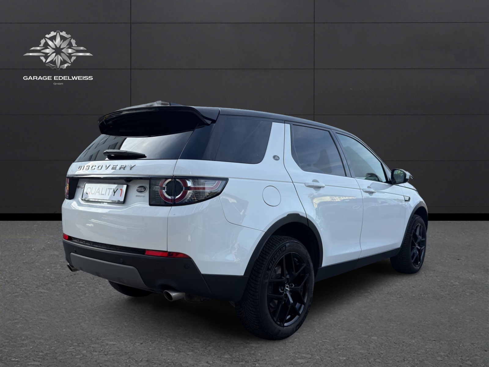 LAND ROVER Discovery Sport 2.0 Si4 SE AT9-image-4