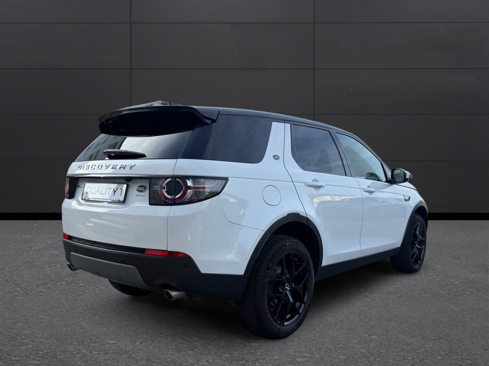LAND ROVER Discovery Sport 2.0 Si4 SE AT9-image-4