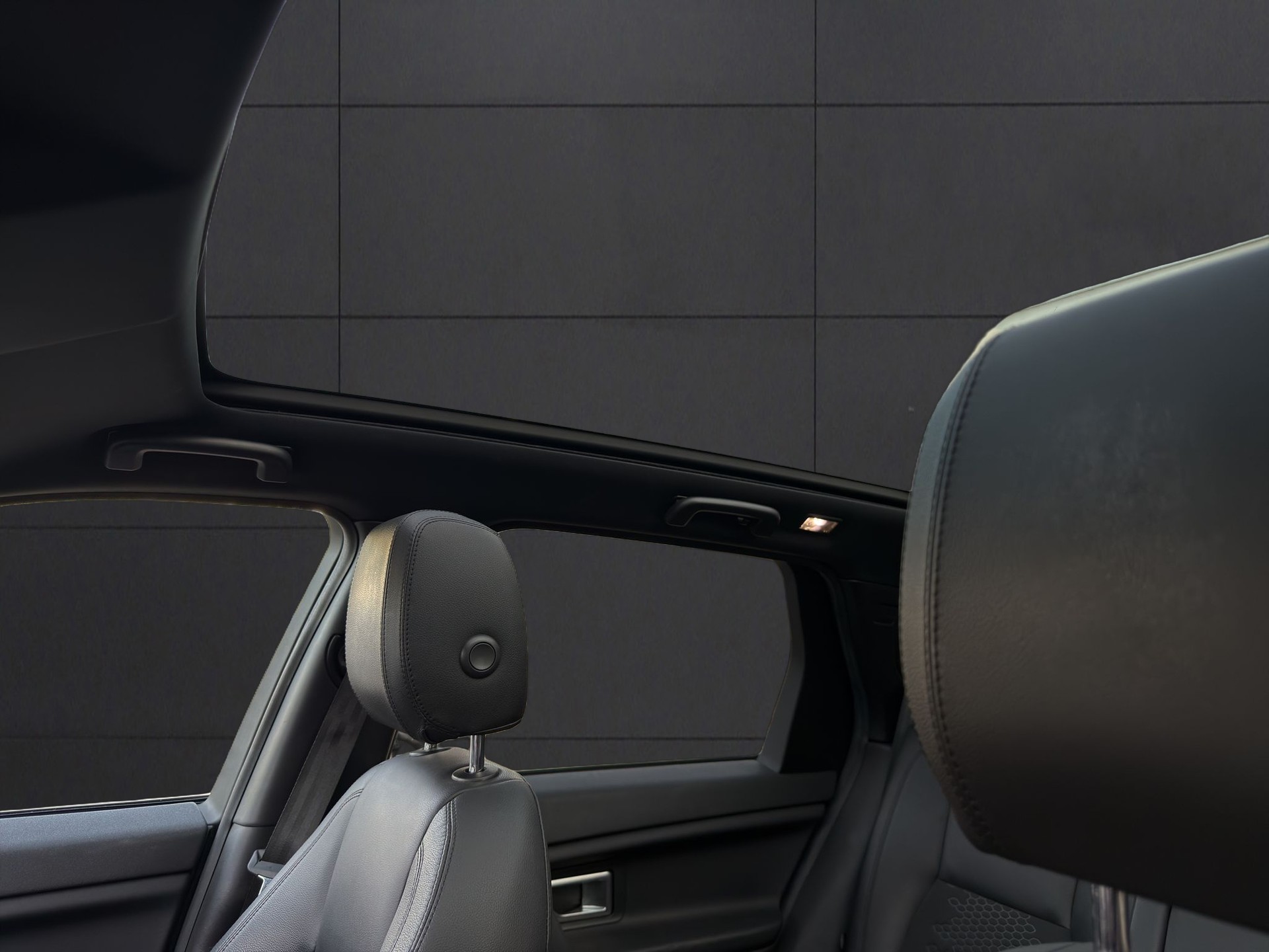 LAND ROVER Discovery Sport 2.0 Si4 SE AT9-image-15