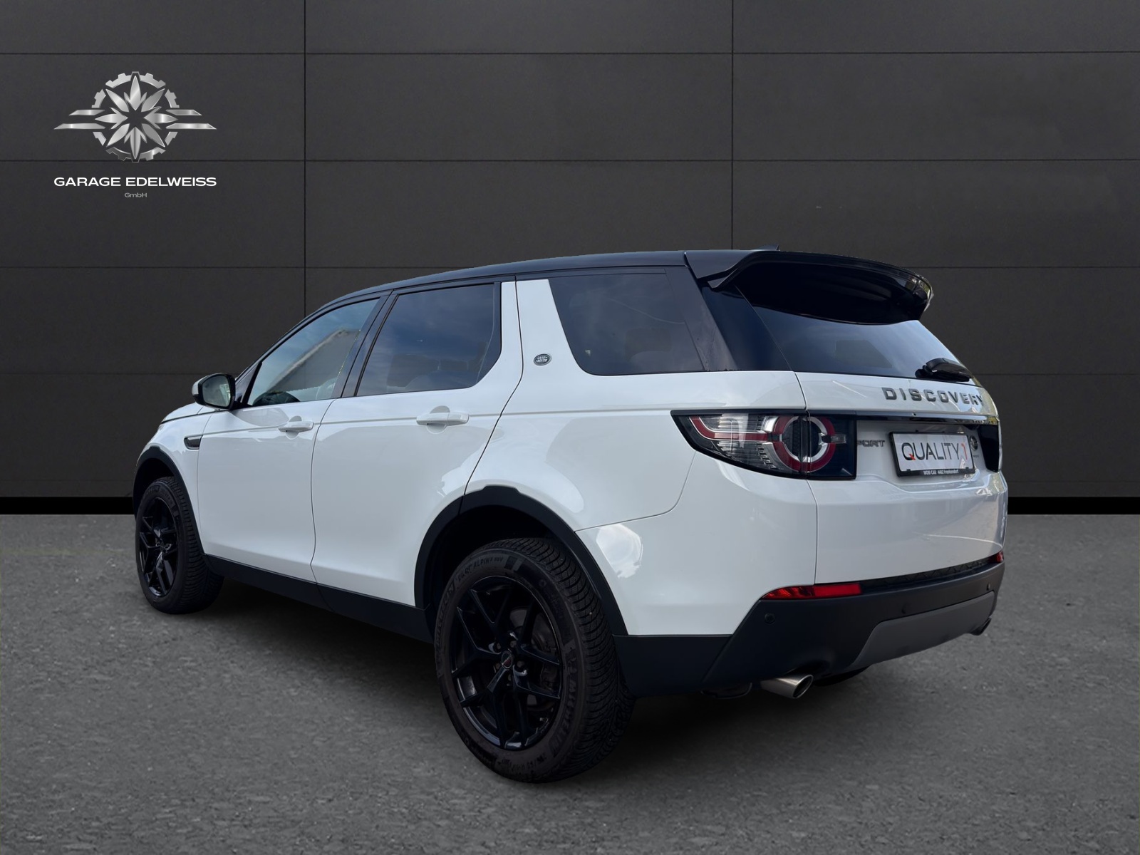 LAND ROVER Discovery Sport 2.0 Si4 SE AT9-showroom-element-2