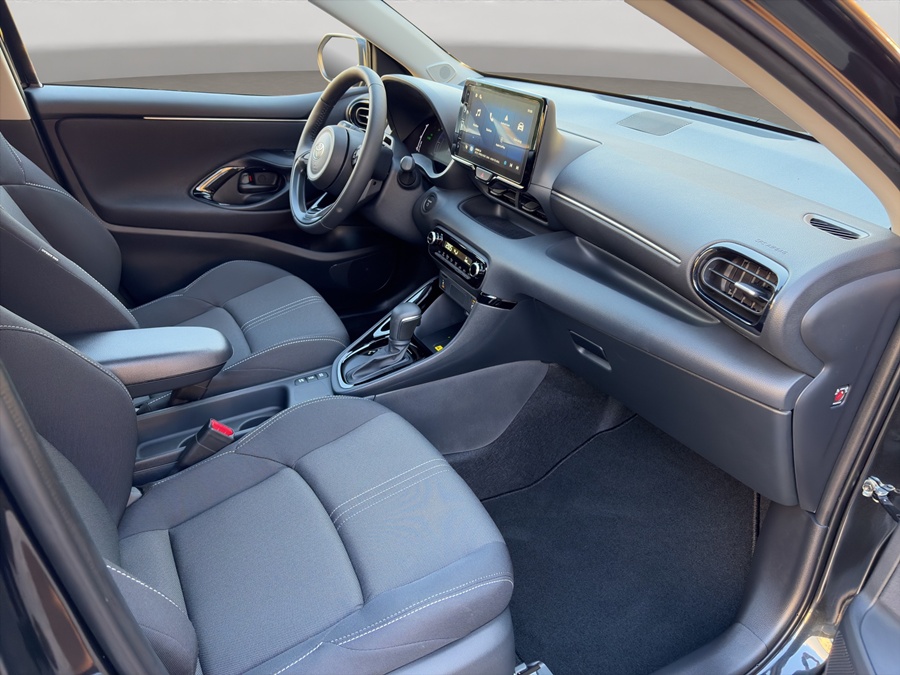 TOYOTA Yaris 1.5 Trend e-CVT-image-8