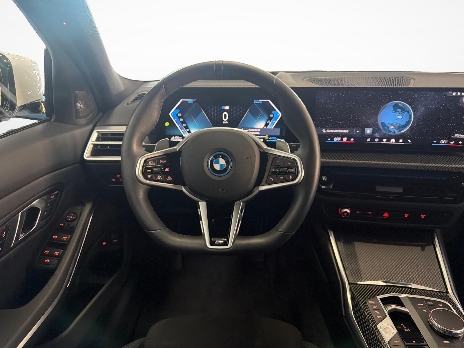 BMW 330e xDrive SAG Touring-image-14