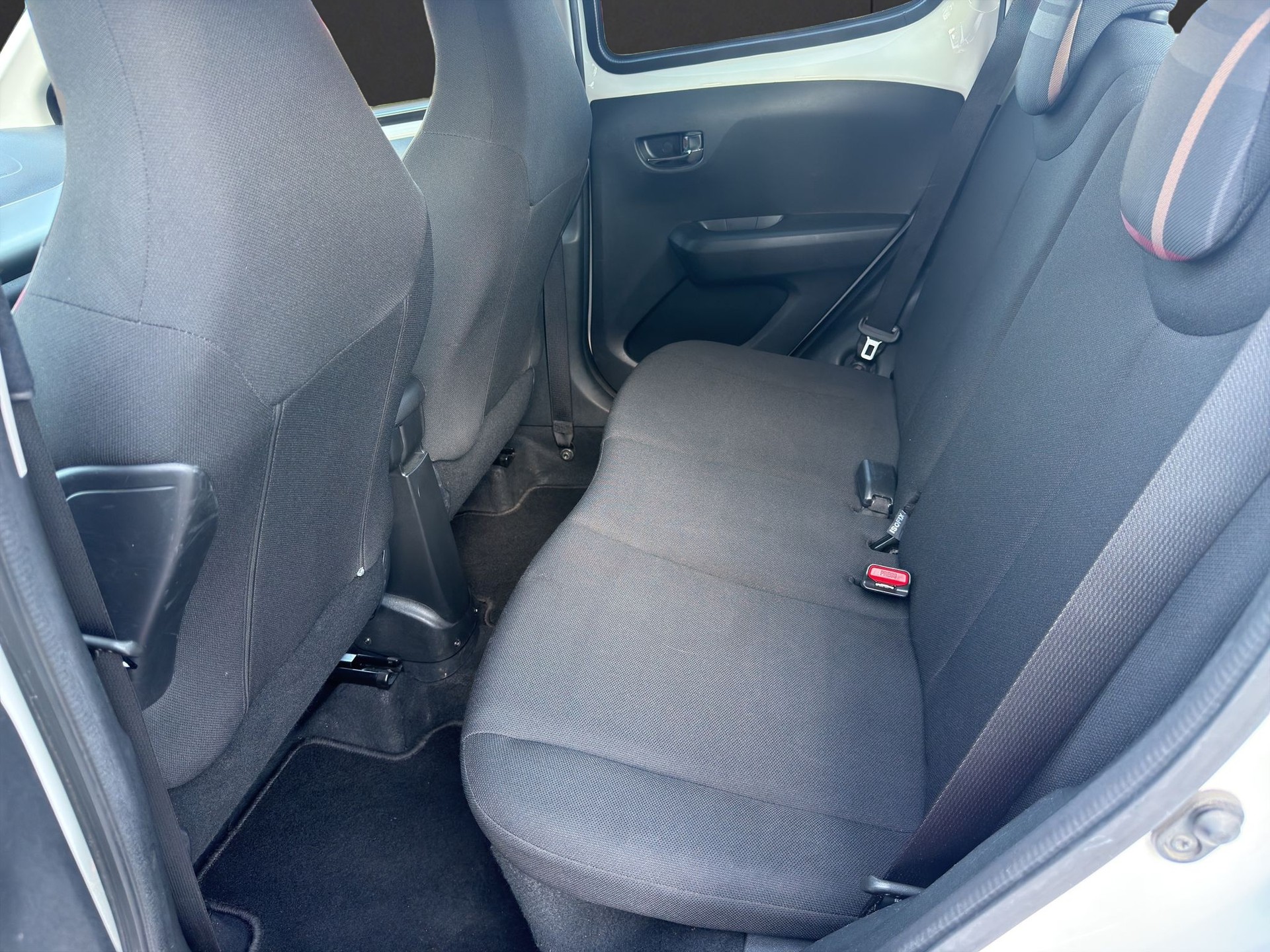 PEUGEOT 108 1.0 VTi Allure ETG-image-13