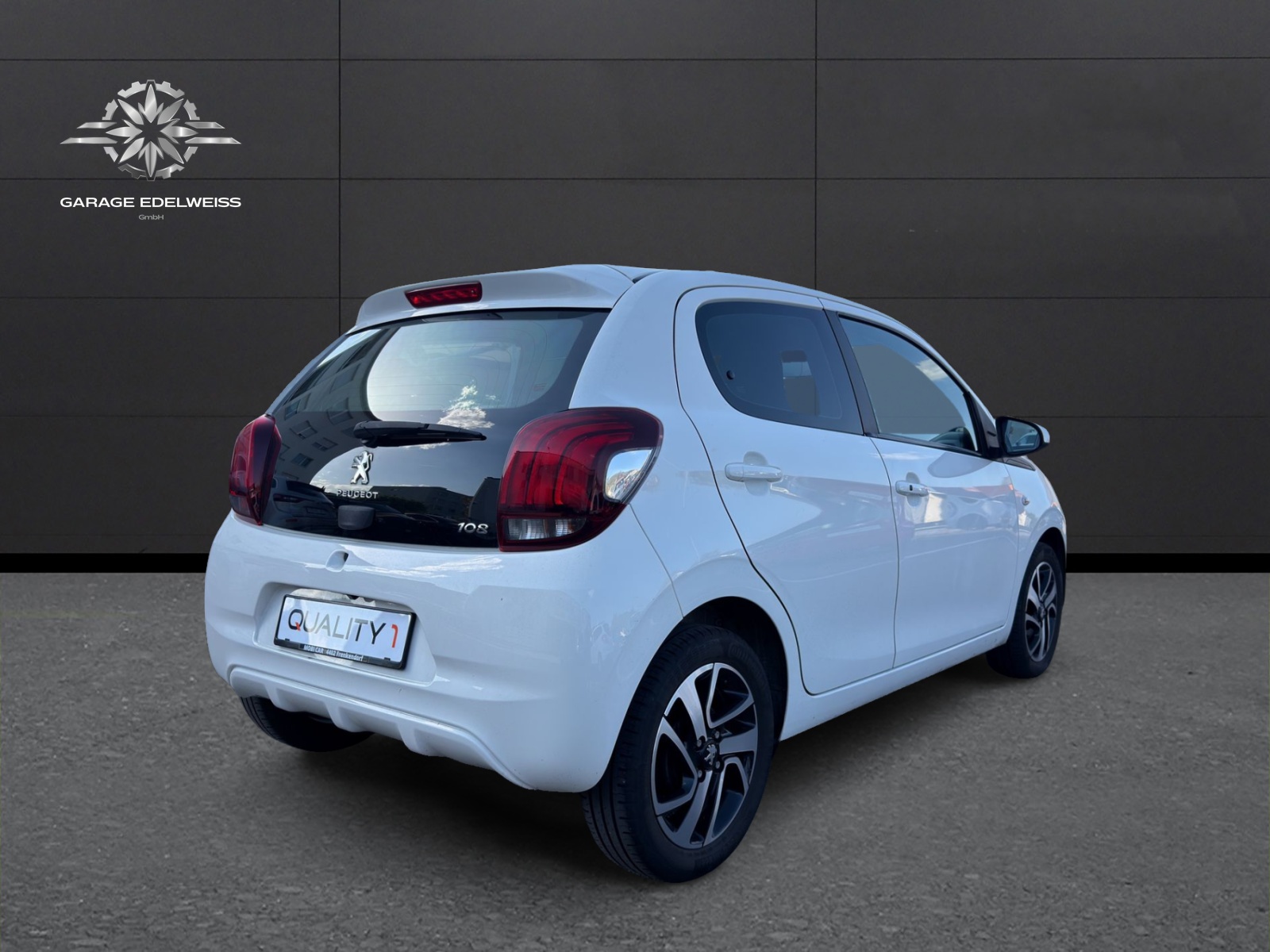 PEUGEOT 108 1.0 VTi Allure ETG-image-4