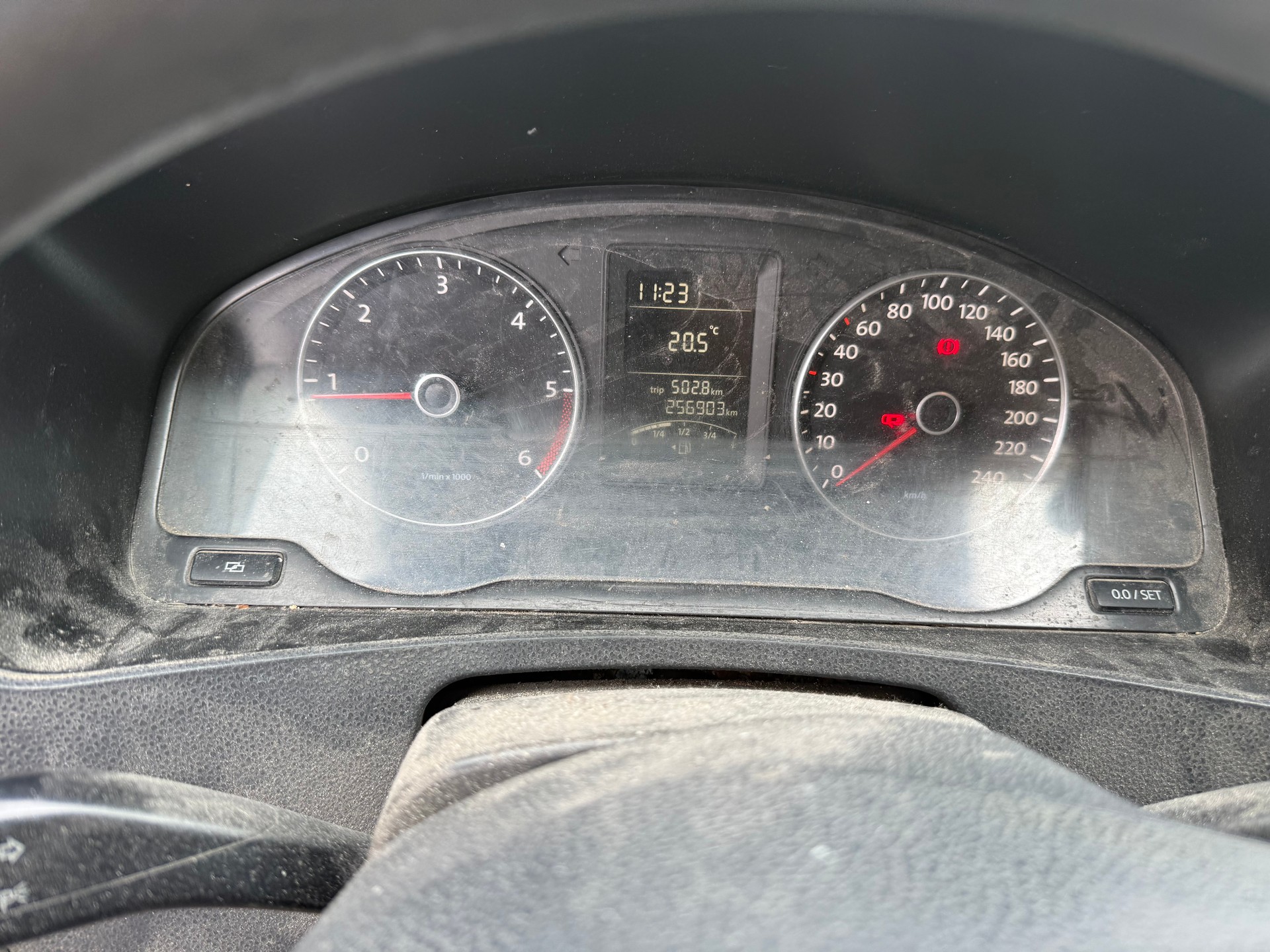 VW T5 2.0 TDI Entry-image-8