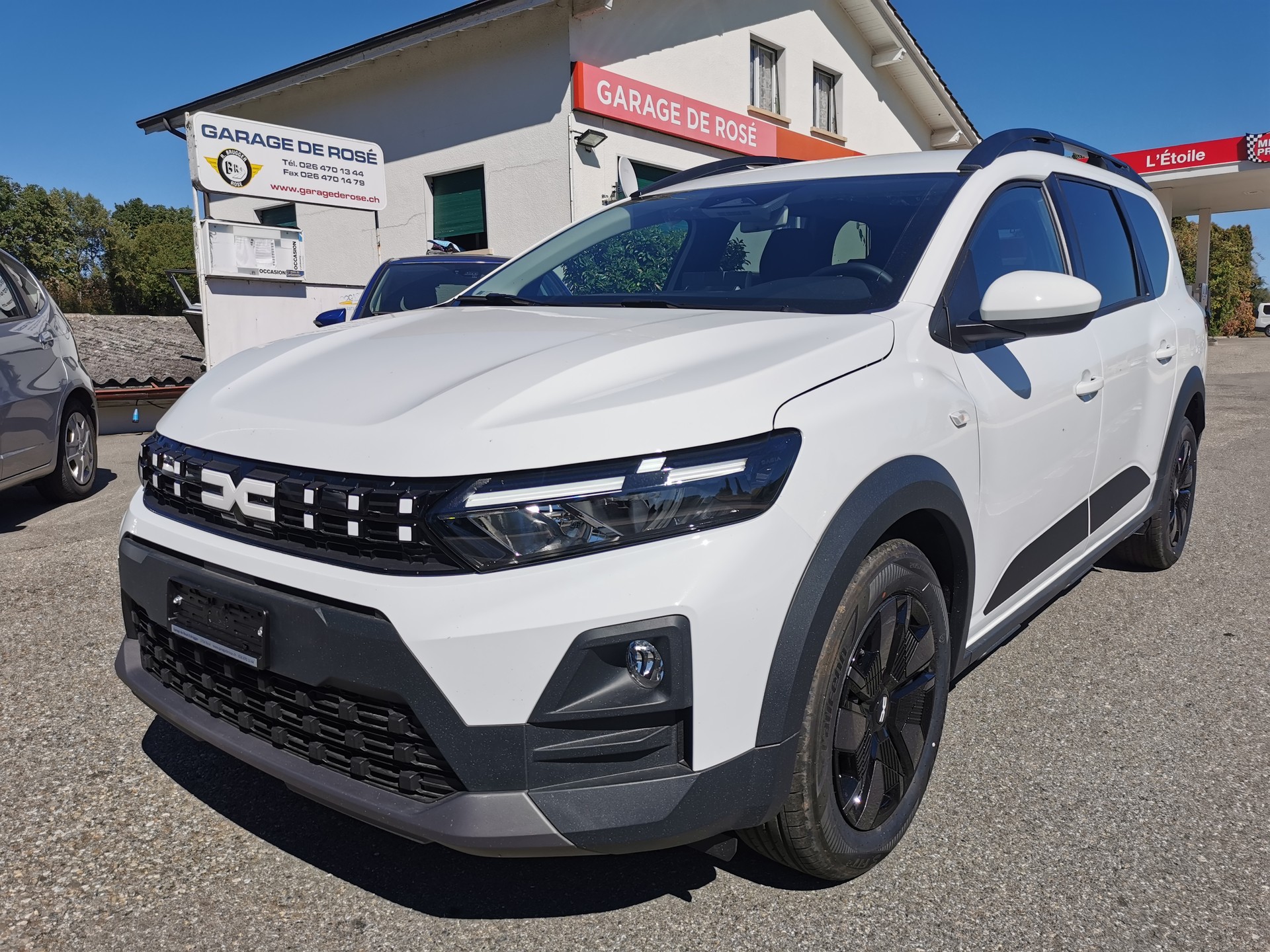 DACIA Jogger TCe 110 Expression-image-0