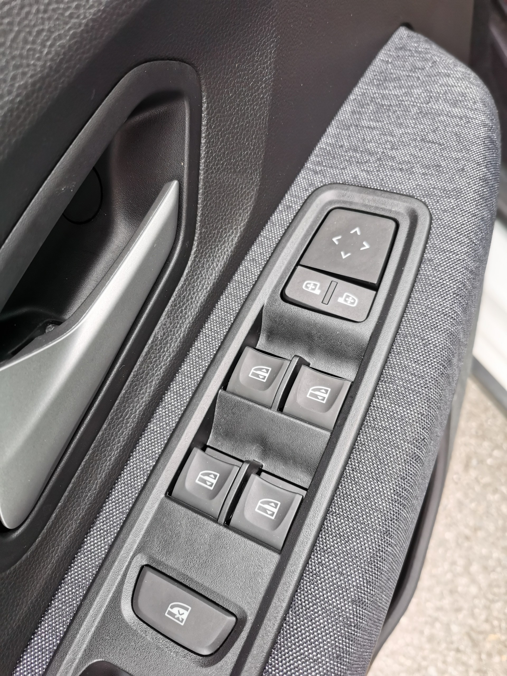 DACIA Jogger TCe 110 Expression-image-8