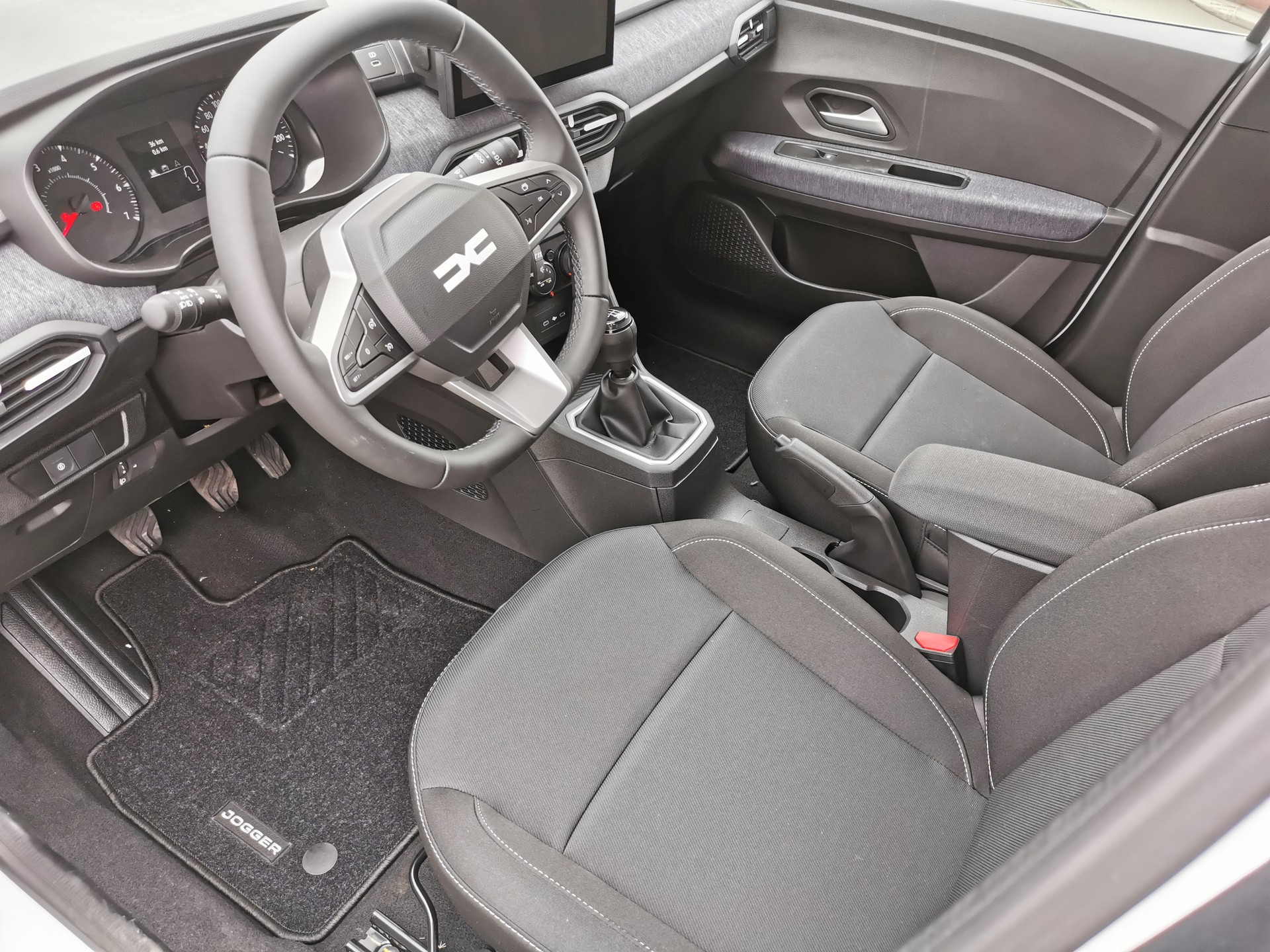 DACIA Jogger TCe 110 Expression-image-13