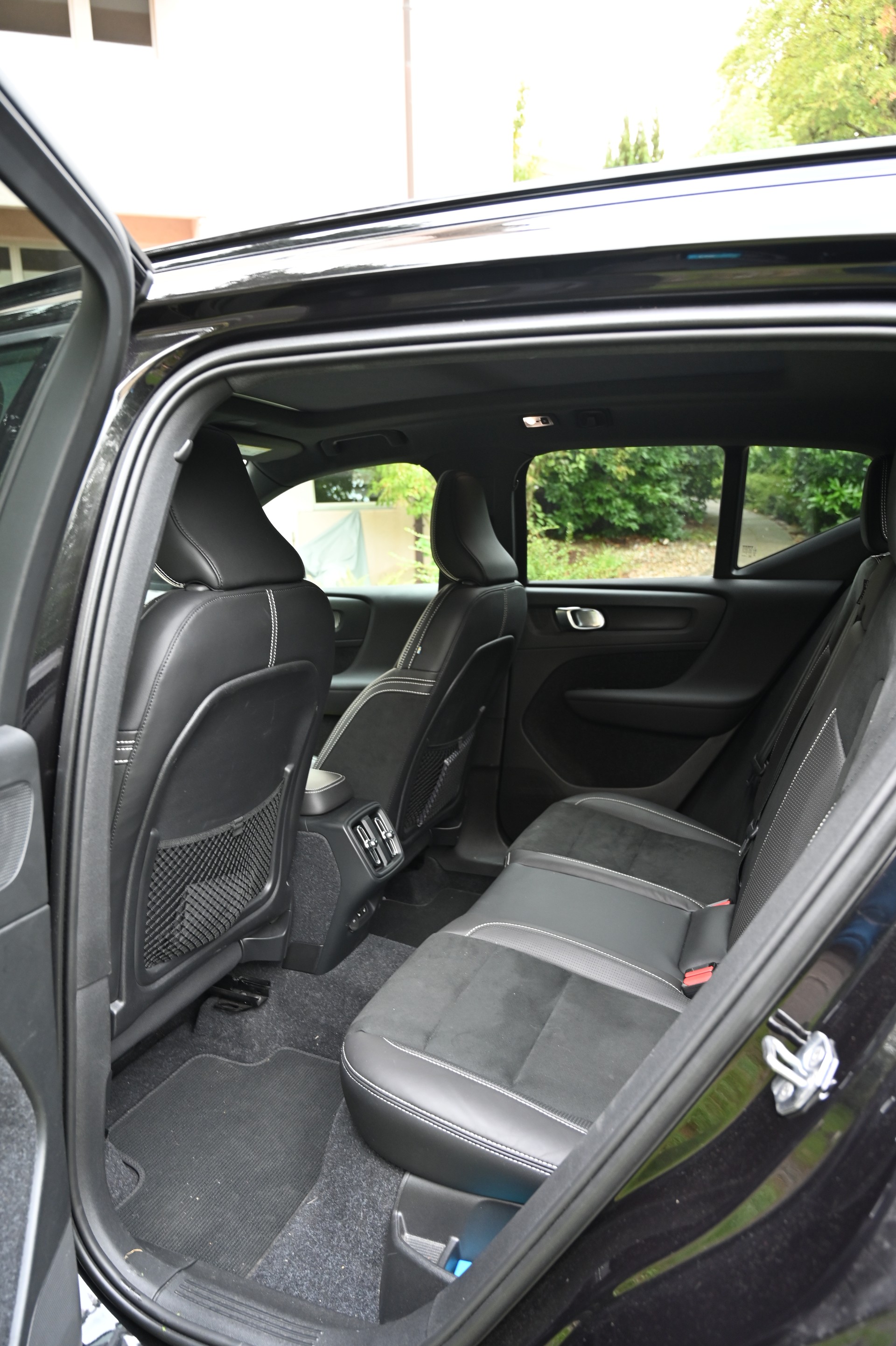 VOLVO 2.0 T5 R-Design AWD-image-7