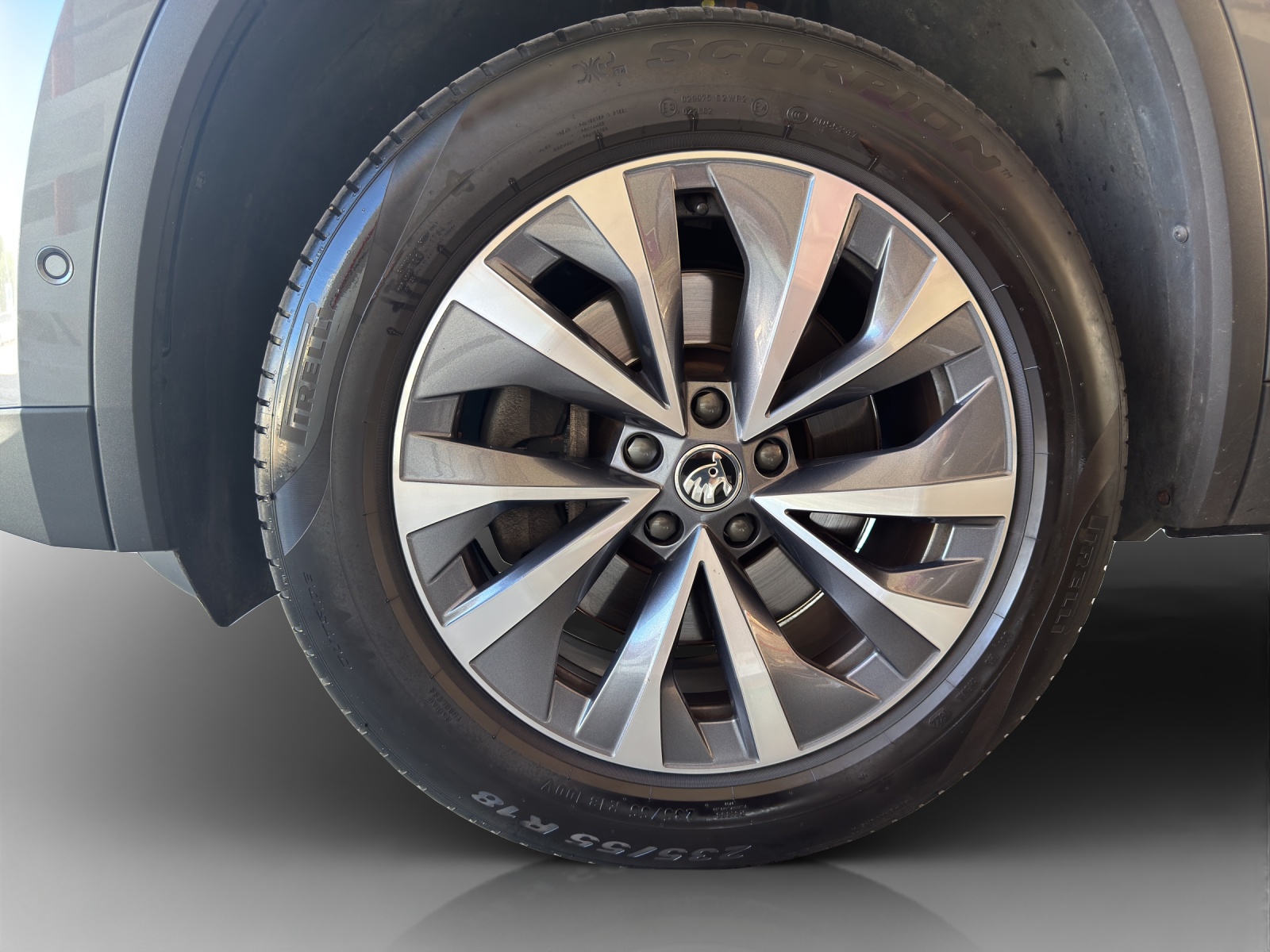 SKODA Kodiaq 2.0 TSI 4x4 Style-image-14