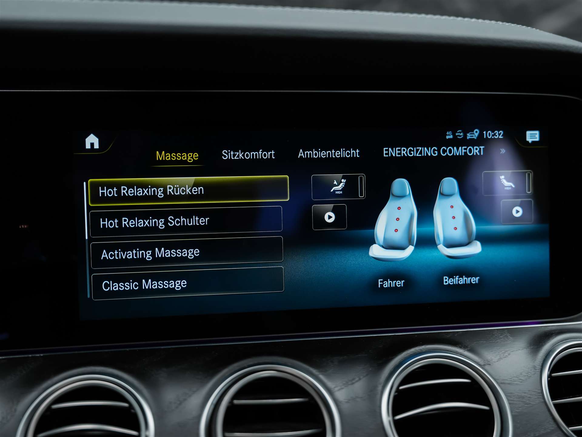 MERCEDES-BENZ E 220 d AMG Line 4Matic 9G-Tronic Panorama*Sitzbelüftung*Lenkradheizung*Burmester*-image-33