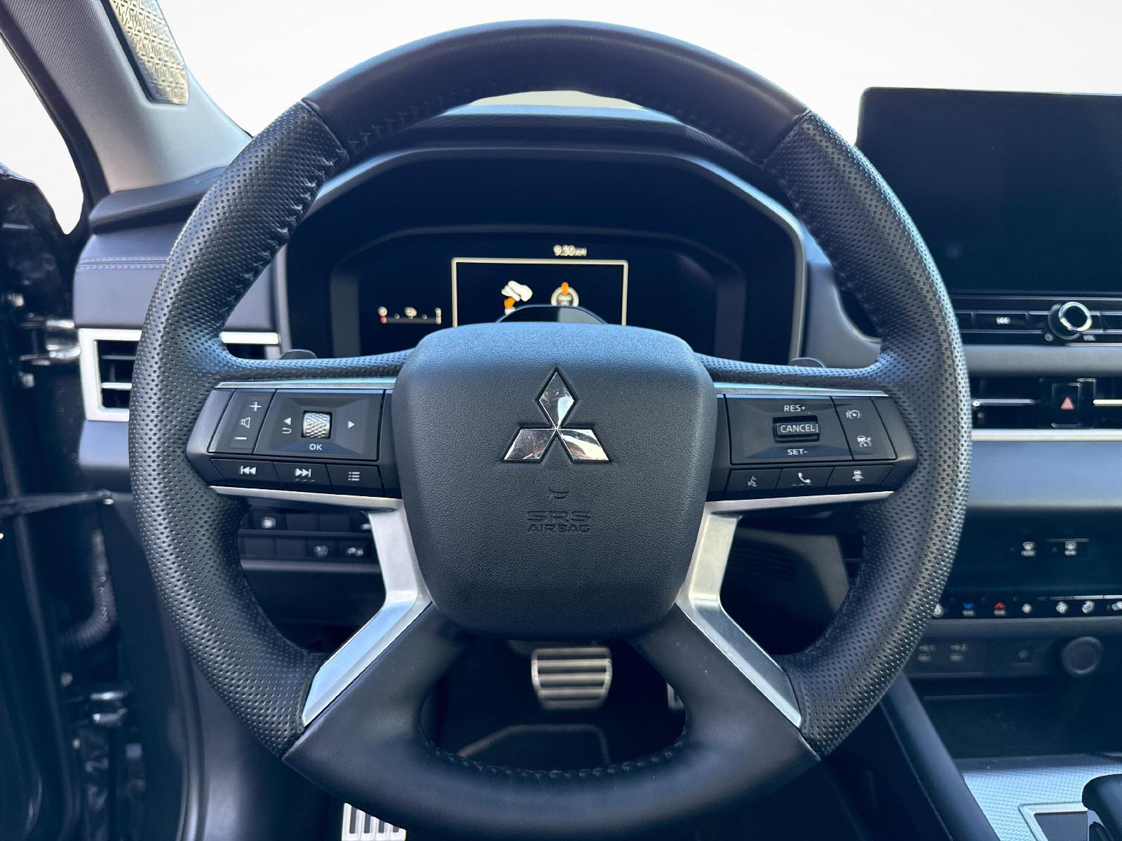 MITSUBISHI Outlander 2.4 PHEV Instyle 4x4-image-13