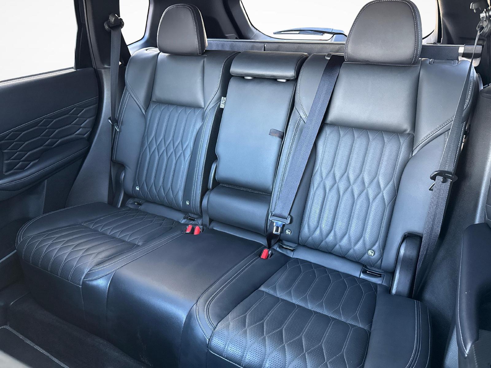 MITSUBISHI Outlander 2.4 PHEV Instyle 4x4-image-10