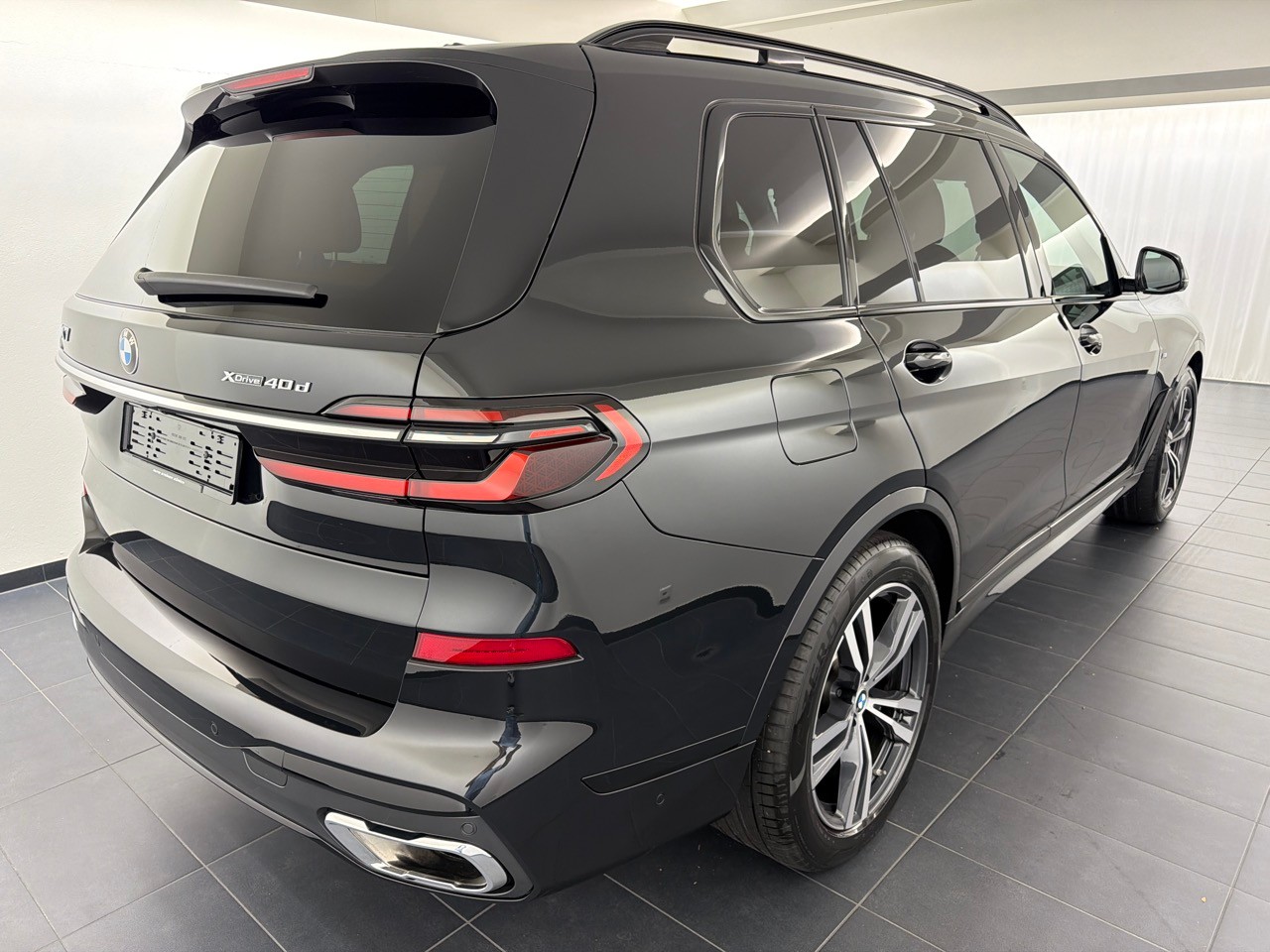 BMW X7 xDr 48V 40d M Sport-image-2