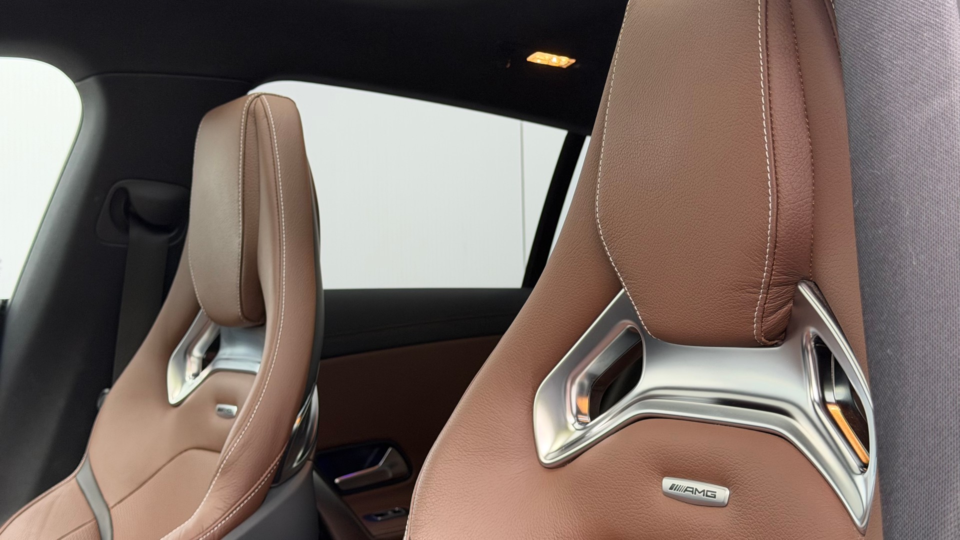 MERCEDES-BENZ CLA Shooting Brake 45 S AMG♦️1.Hand*CH Fahrzeug*Topausstattung♦️-image-18