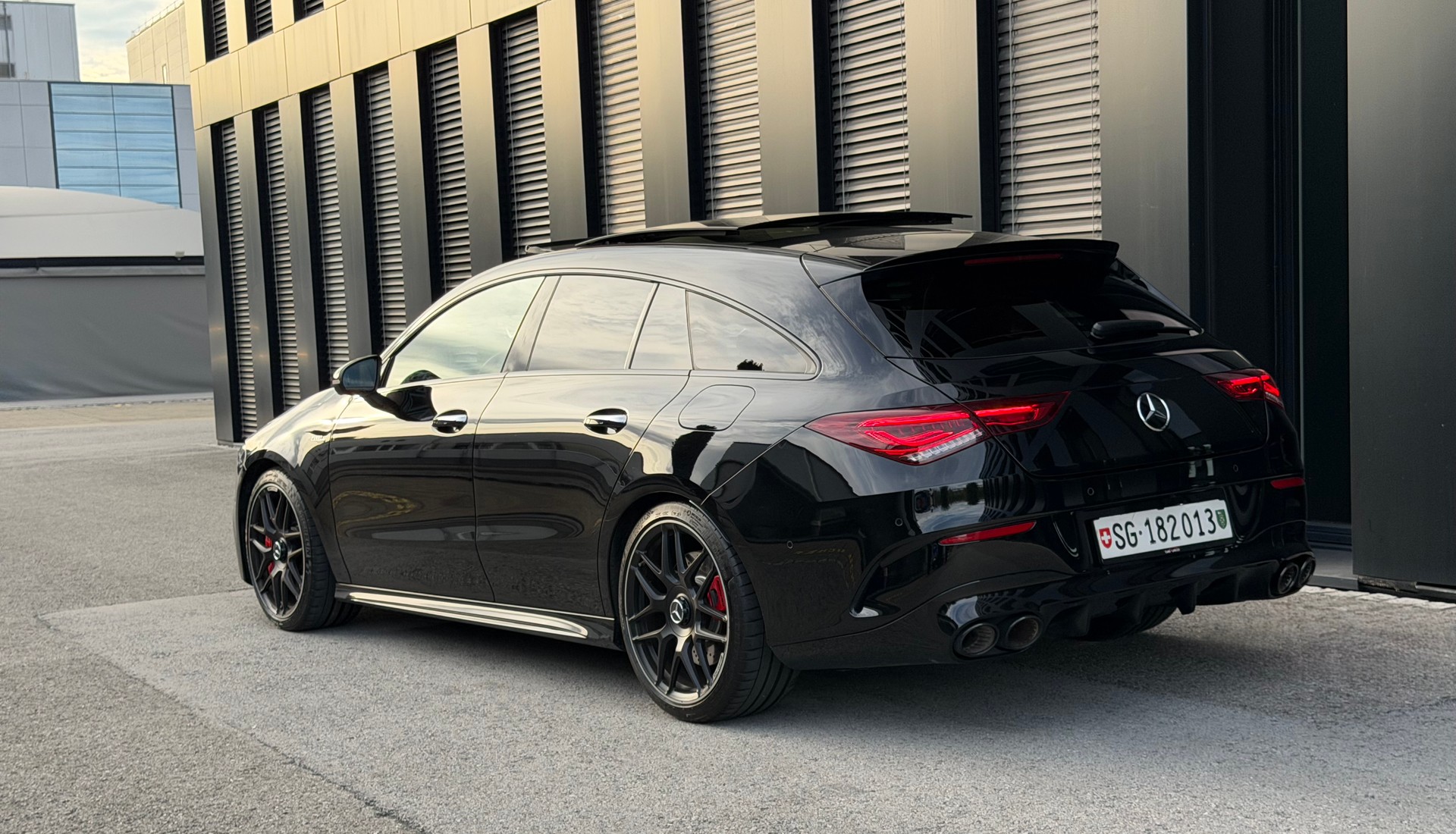 MERCEDES-BENZ CLA Shooting Brake 45 S AMG♦️1.Hand*CH Fahrzeug*Topausstattung♦️-image-1
