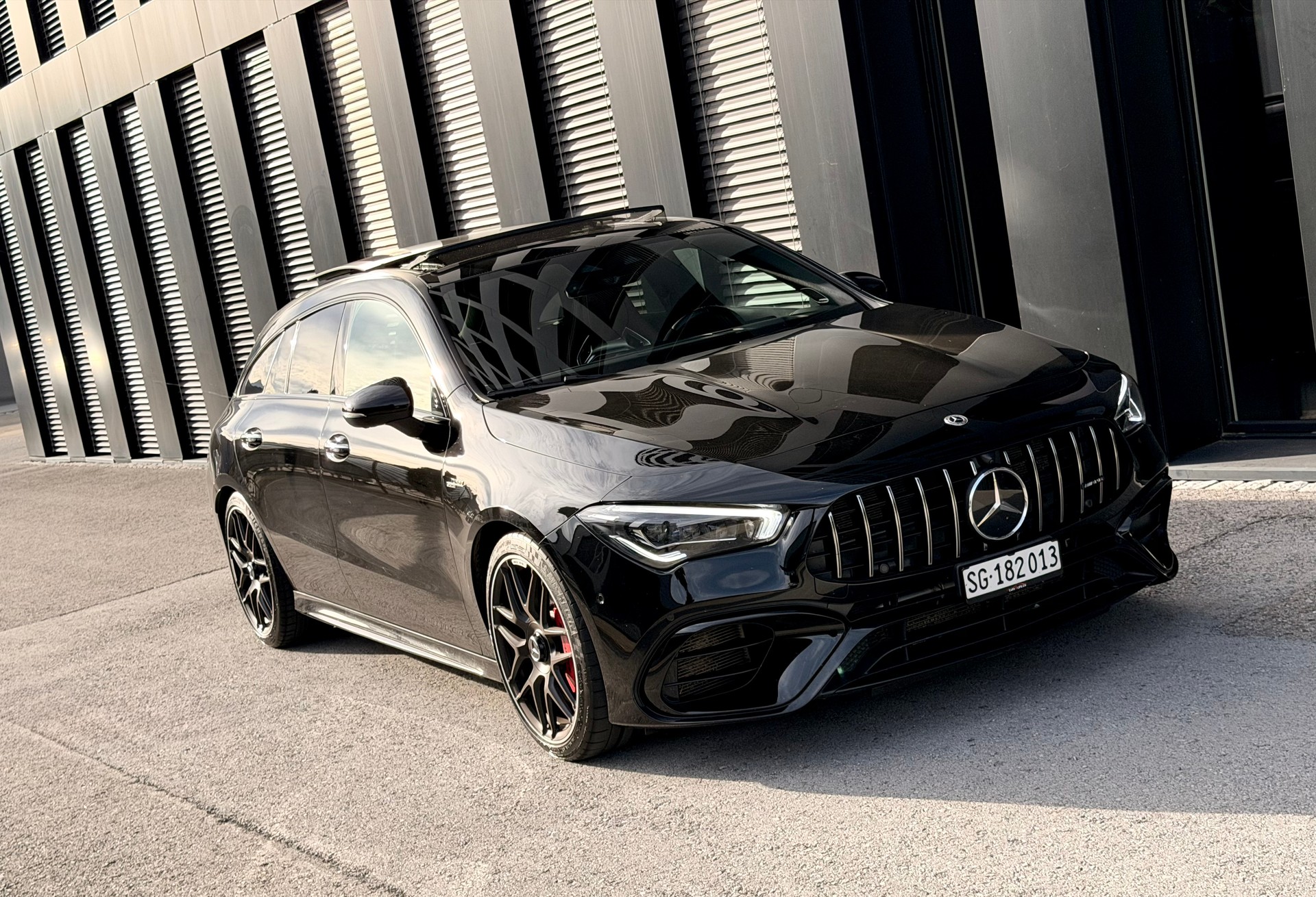 MERCEDES-BENZ CLA Shooting Brake 45 S AMG♦️1.Hand*CH Fahrzeug*Topausstattung♦️-image-6